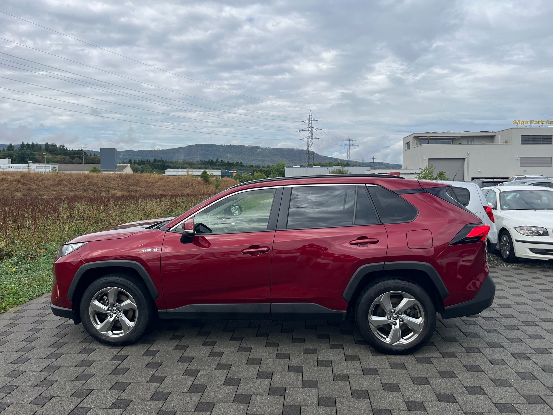 TOYOTA RAV-4 2.5 HSD Comfort e-CVT 4WD-image-3