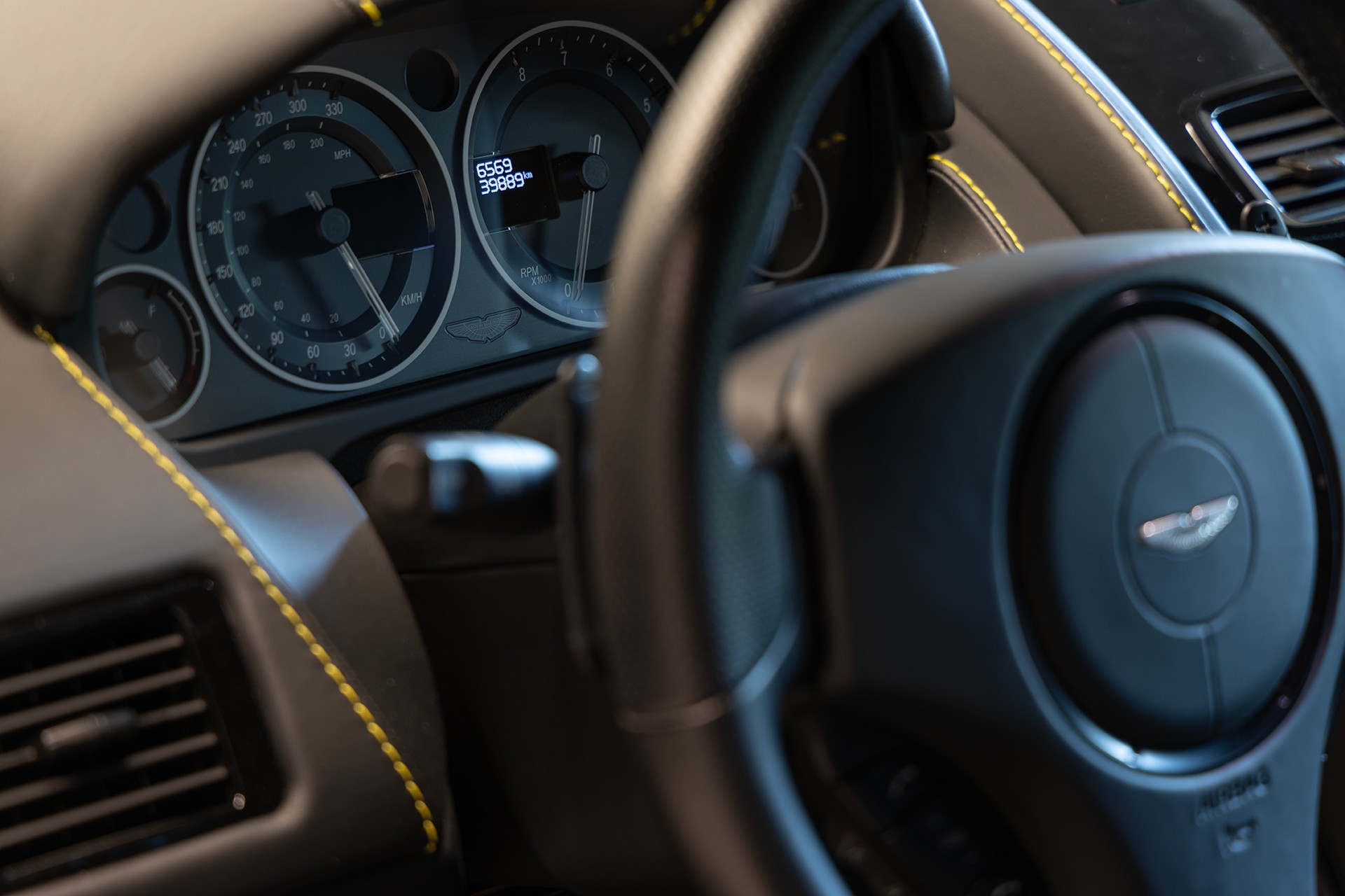 ASTON MARTIN 6.0 S Sportshift-image-3