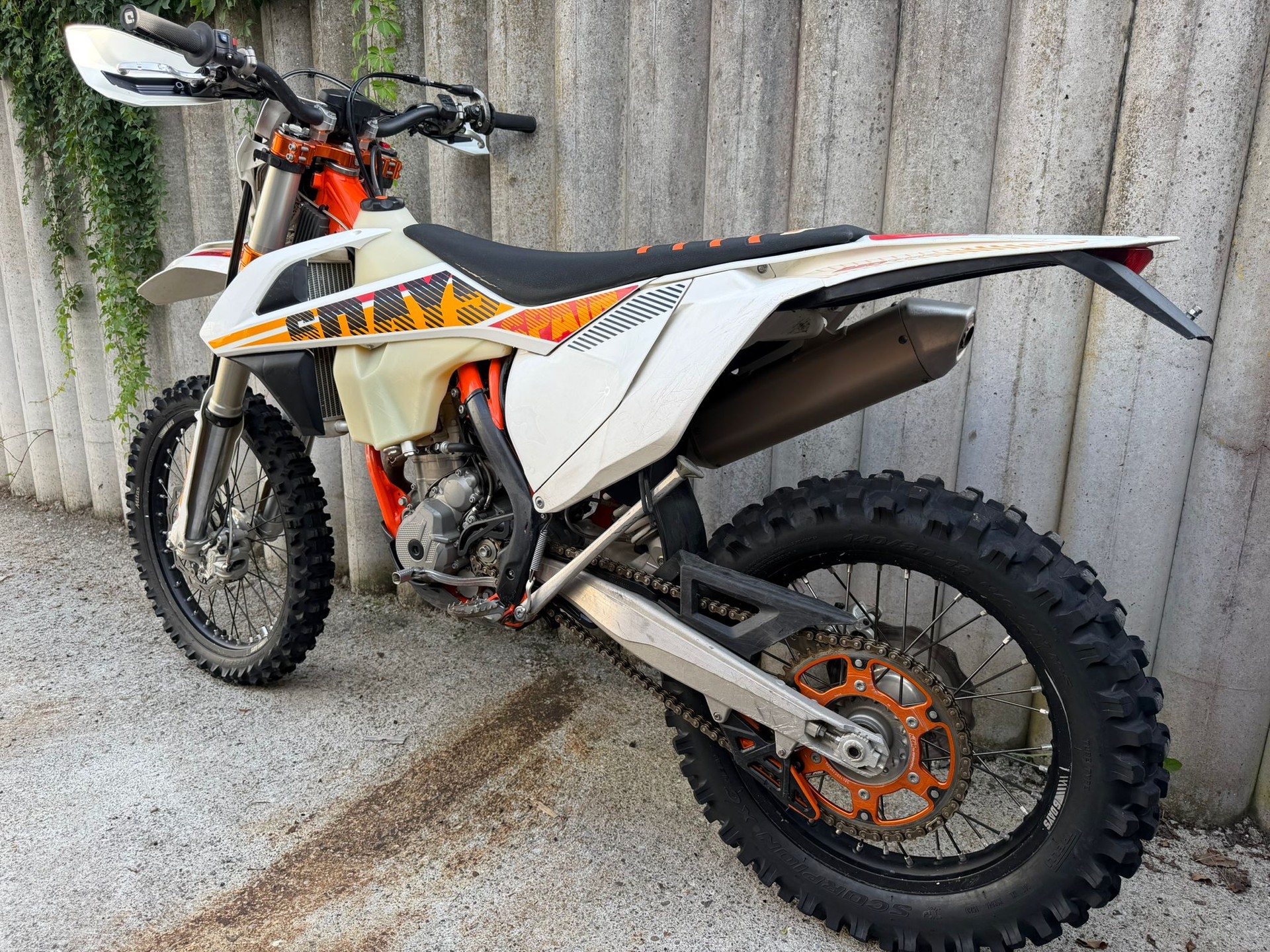 KTM 350 EXC-F 4-T Six Days-image-2