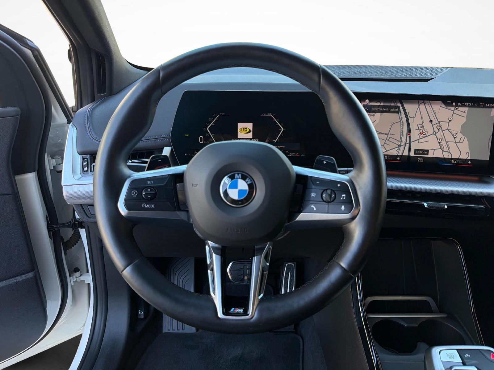 BMW 223i xDrive SDKG Active Tourer-image-15