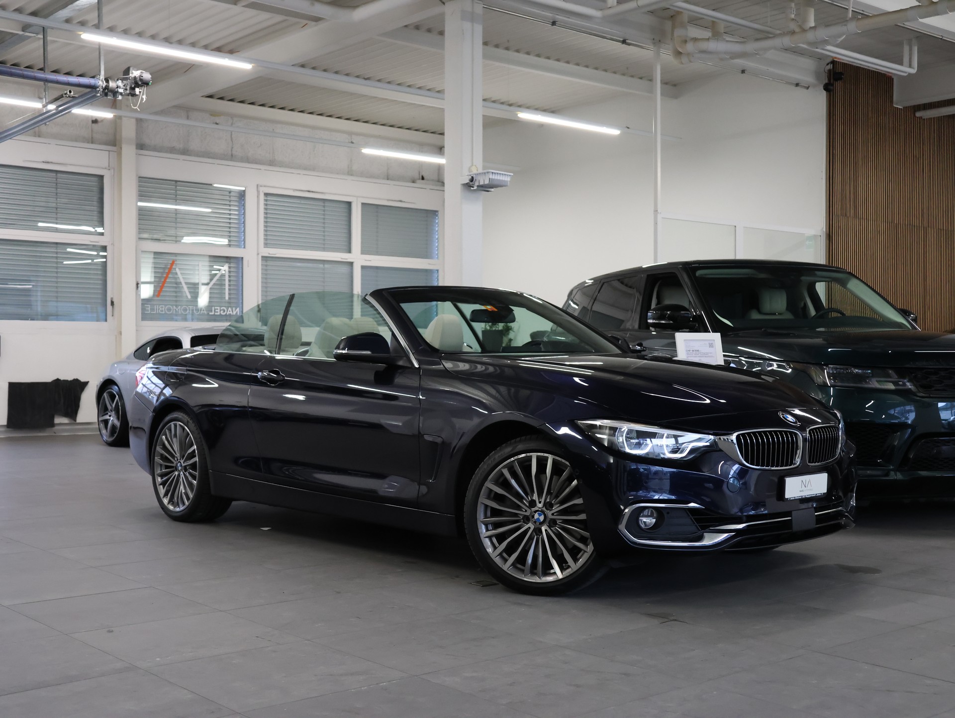 BMW 440i Cabriolet xDrive Luxury Line Steptronic *IMPERIALBLAU-LACKIERUNG*-showroom-element-1