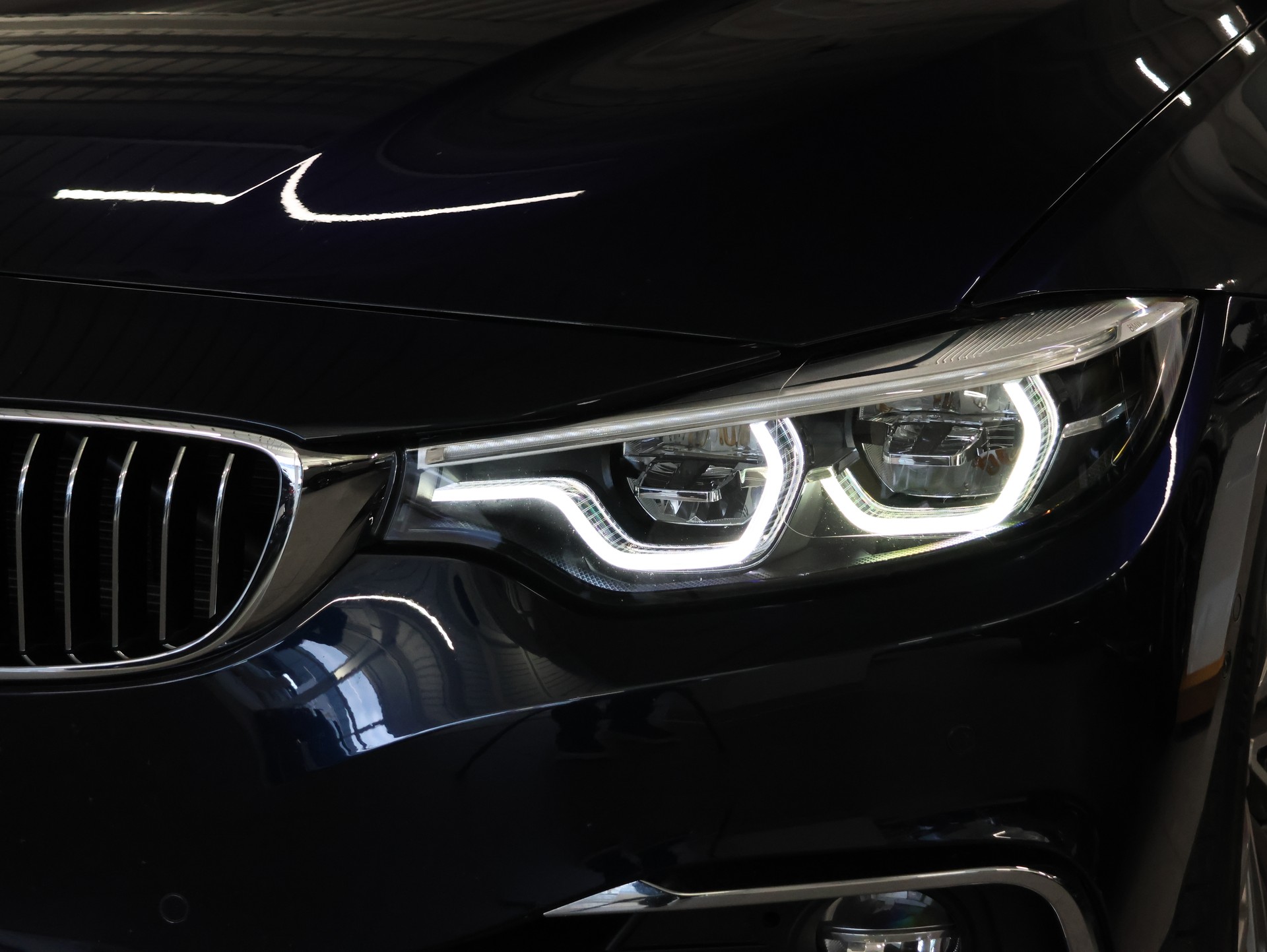 BMW 440i Cabriolet xDrive Luxury Line Steptronic *IMPERIALBLAU-LACKIERUNG*-image-5