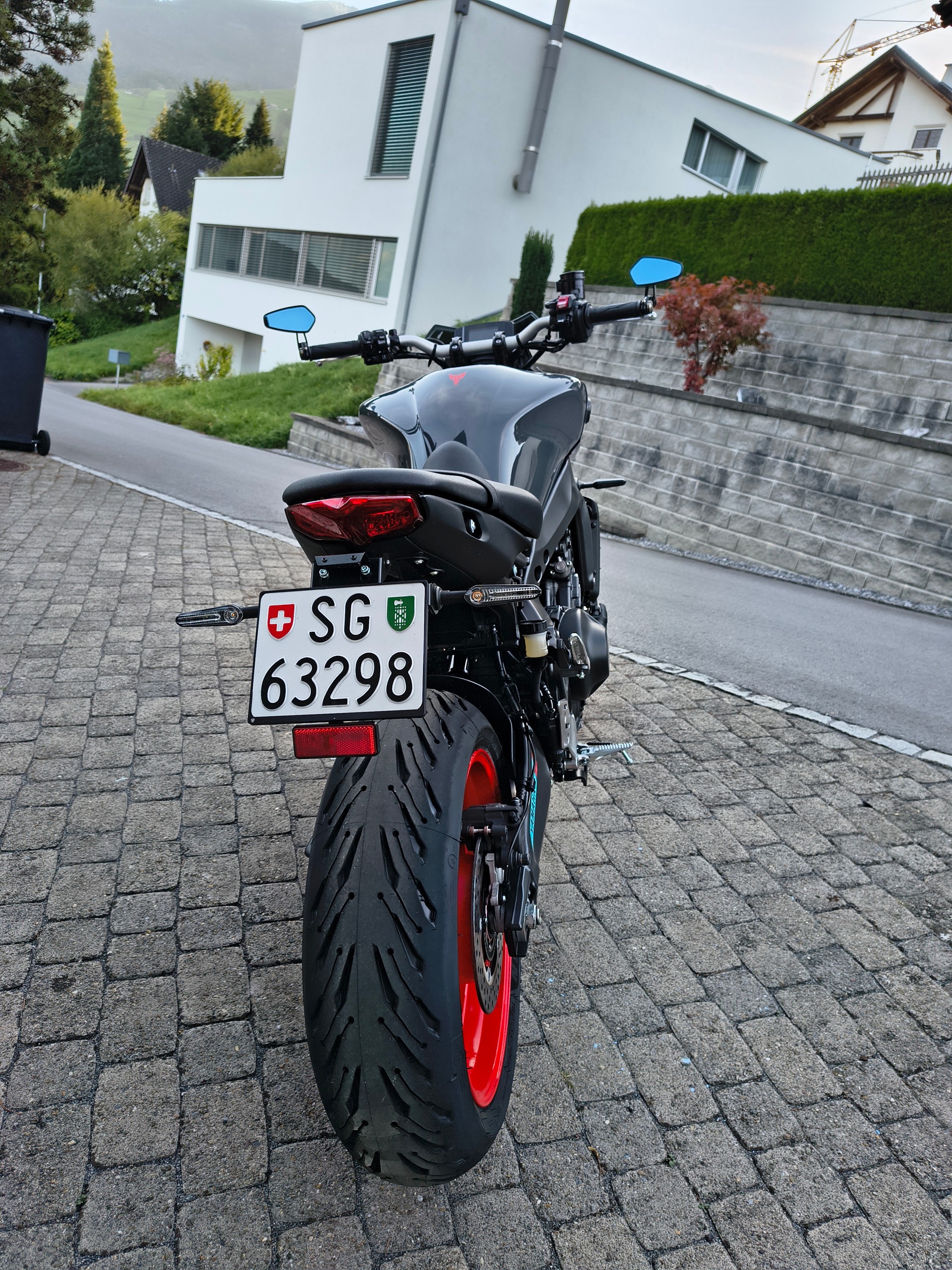 YAMAHA MT-09-image-5