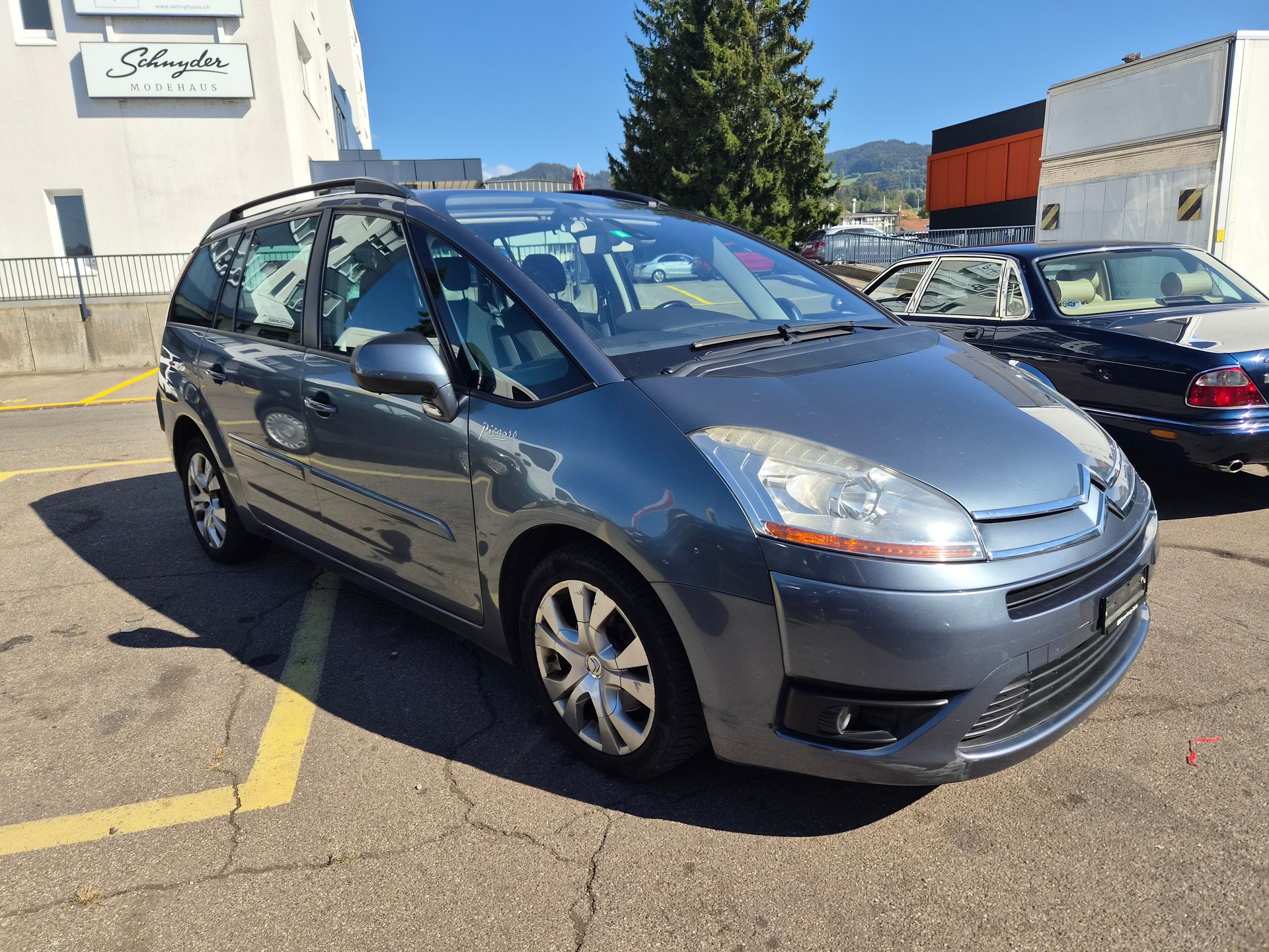 CITROEN Grand C4 Picasso 2.0 HDI Dynamique+ Automatic-showroom-element-2