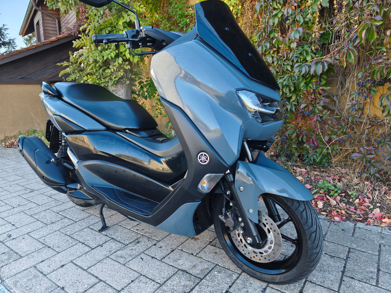 YAMAHA N-Max GPD 125-image-2