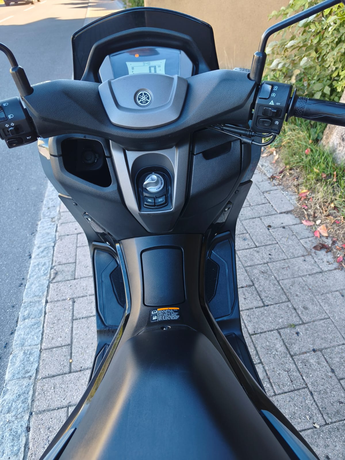 YAMAHA N-Max GPD 125-image-9