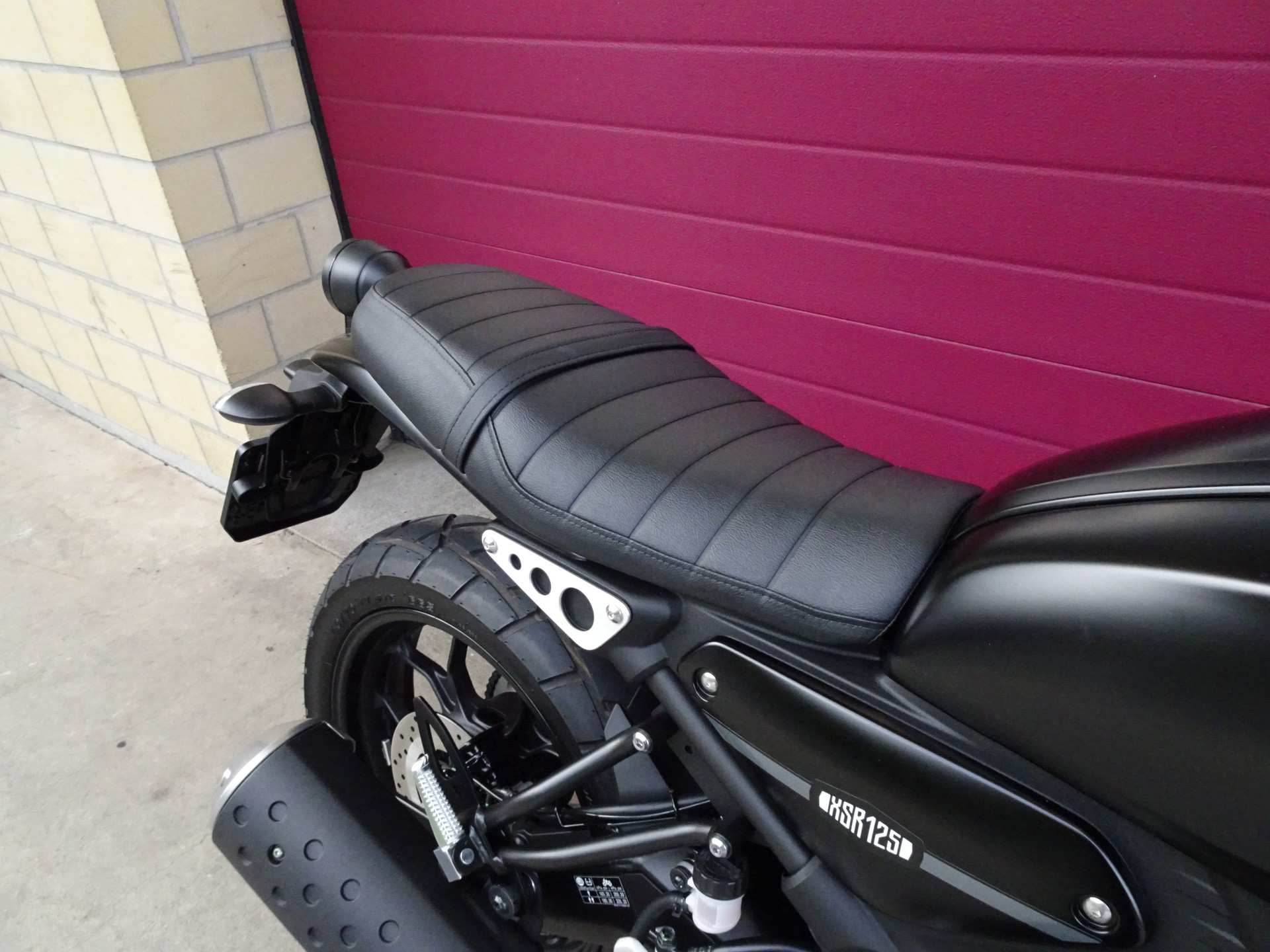 YAMAHA XSR 125-image-5