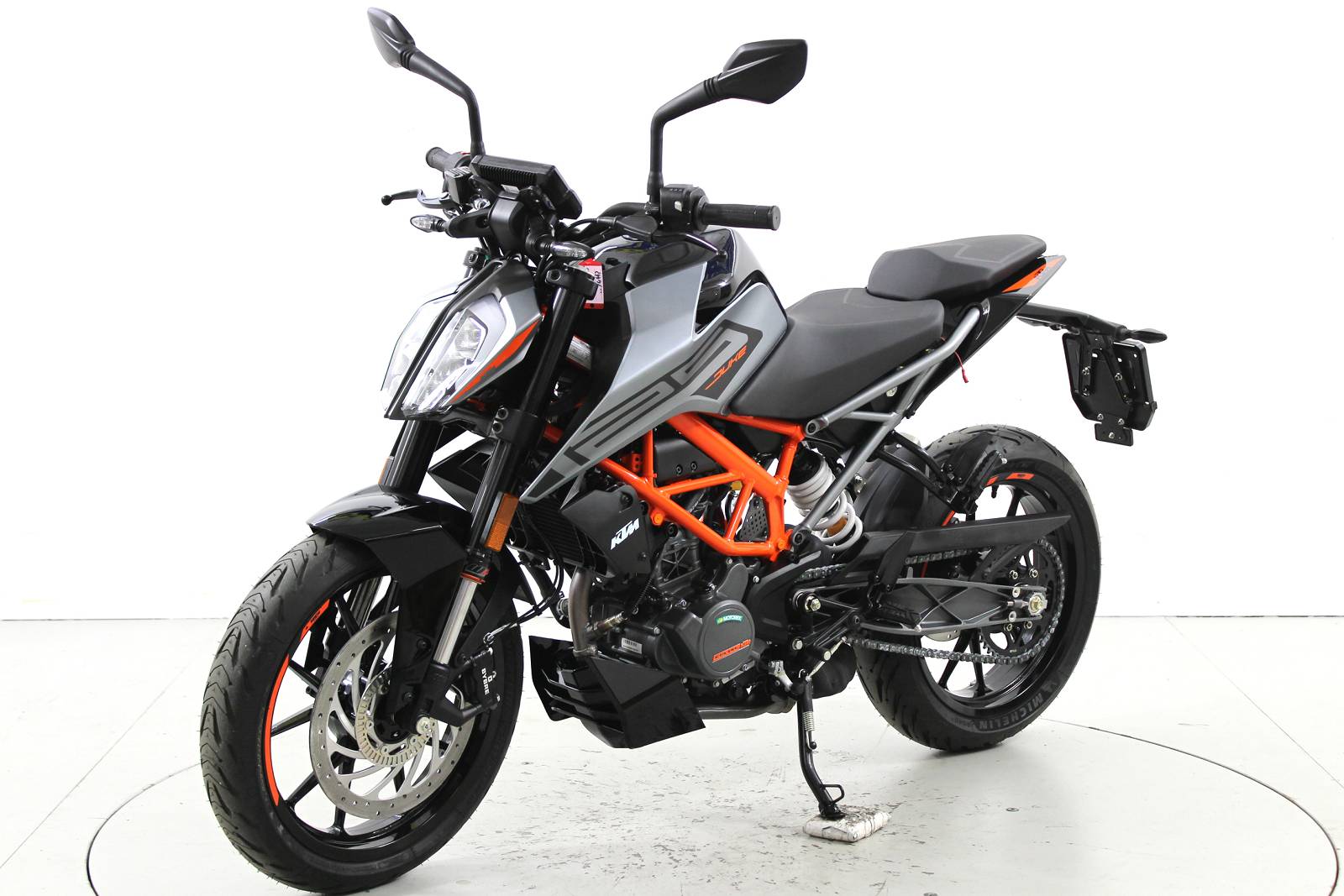 KTM Duke 125 ABS-image-2