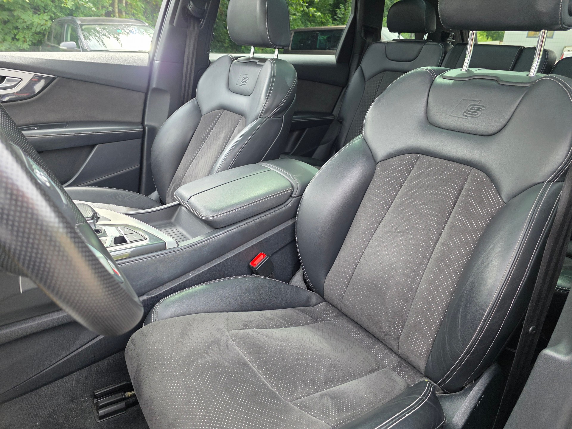 AUDI Q7 3.0 TDI quattro tiptronic-image-11