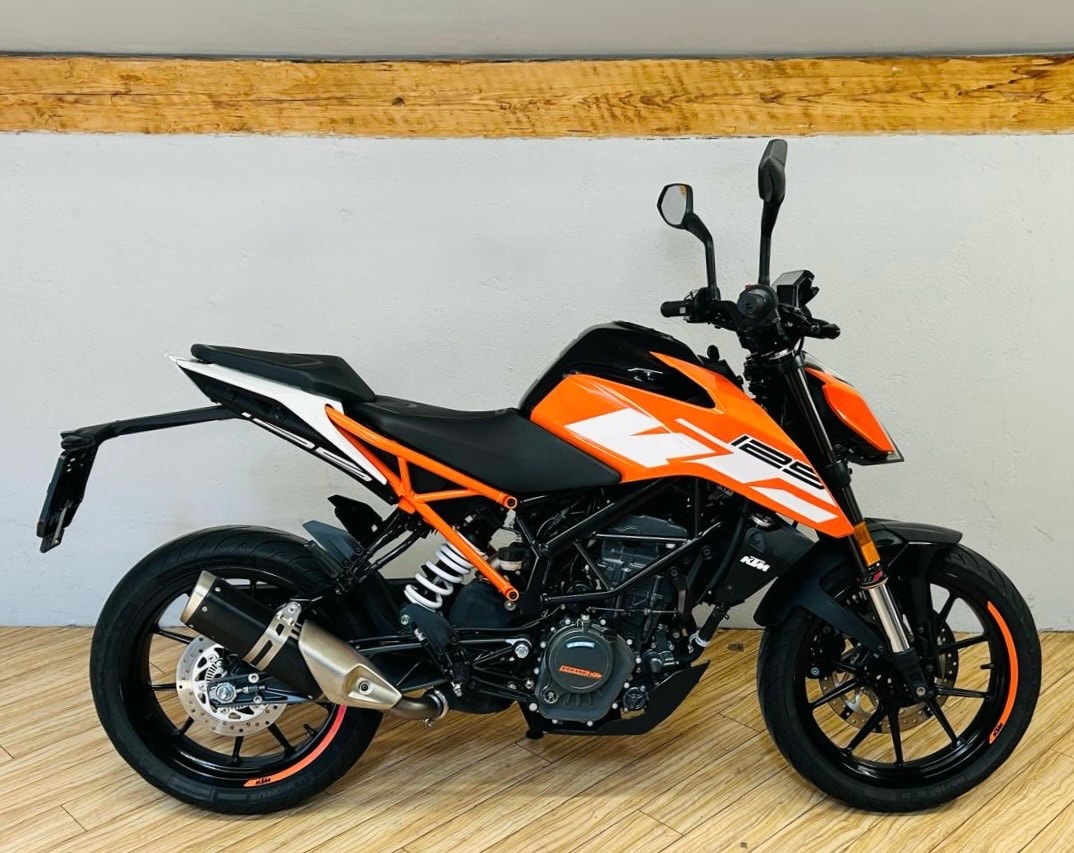 KTM 125 Duke ABS-image-1
