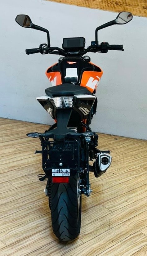 KTM 125 Duke ABS-image-3