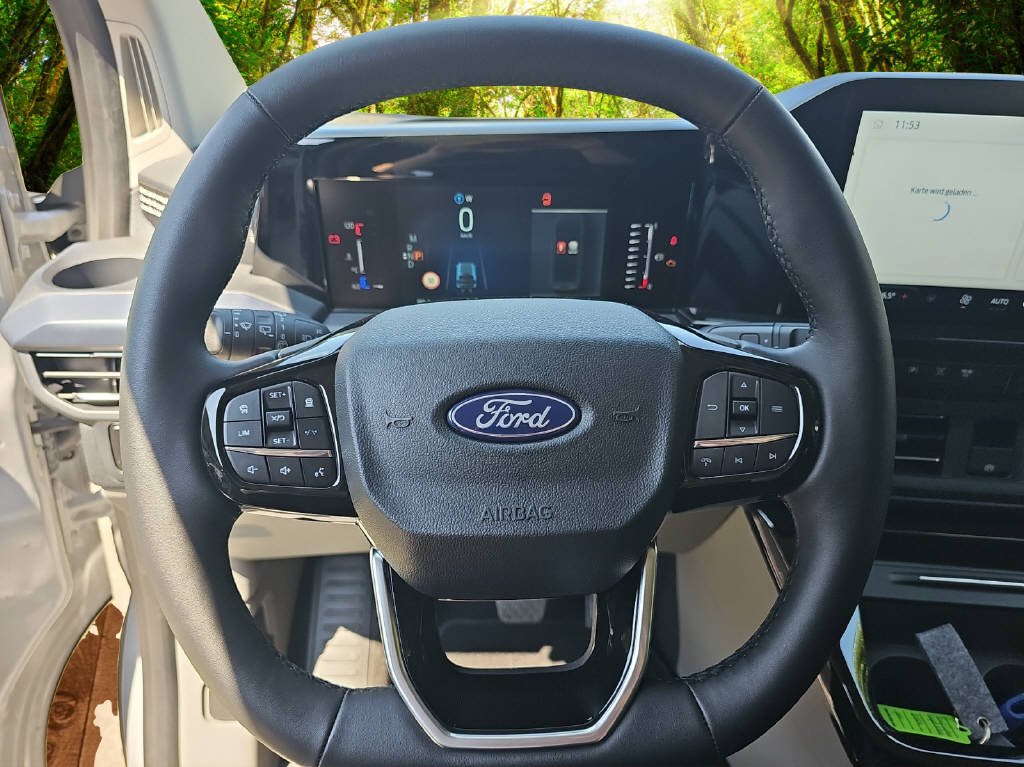 FORD Transit C Nugget 320 L1 2.0 EcoBlue 170 Active-image-5