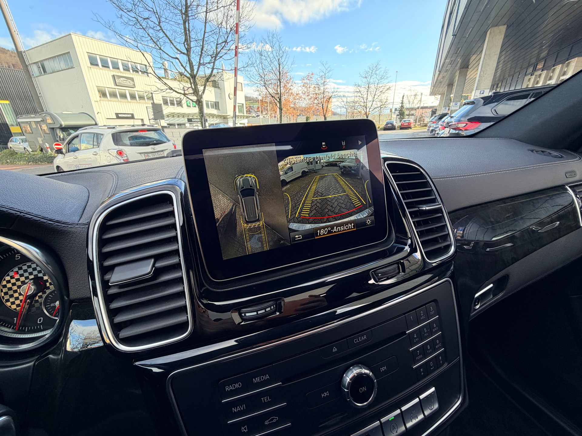 MERCEDES-BENZ GLE 500 Executive 4Matic 9G-Tronic-image-15