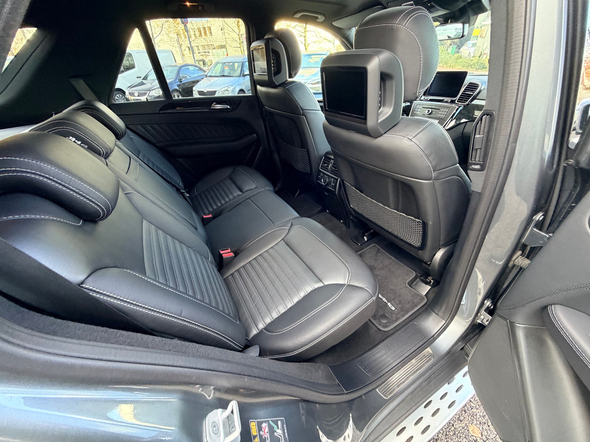 MERCEDES-BENZ GLE 500 Executive 4Matic 9G-Tronic-image-13