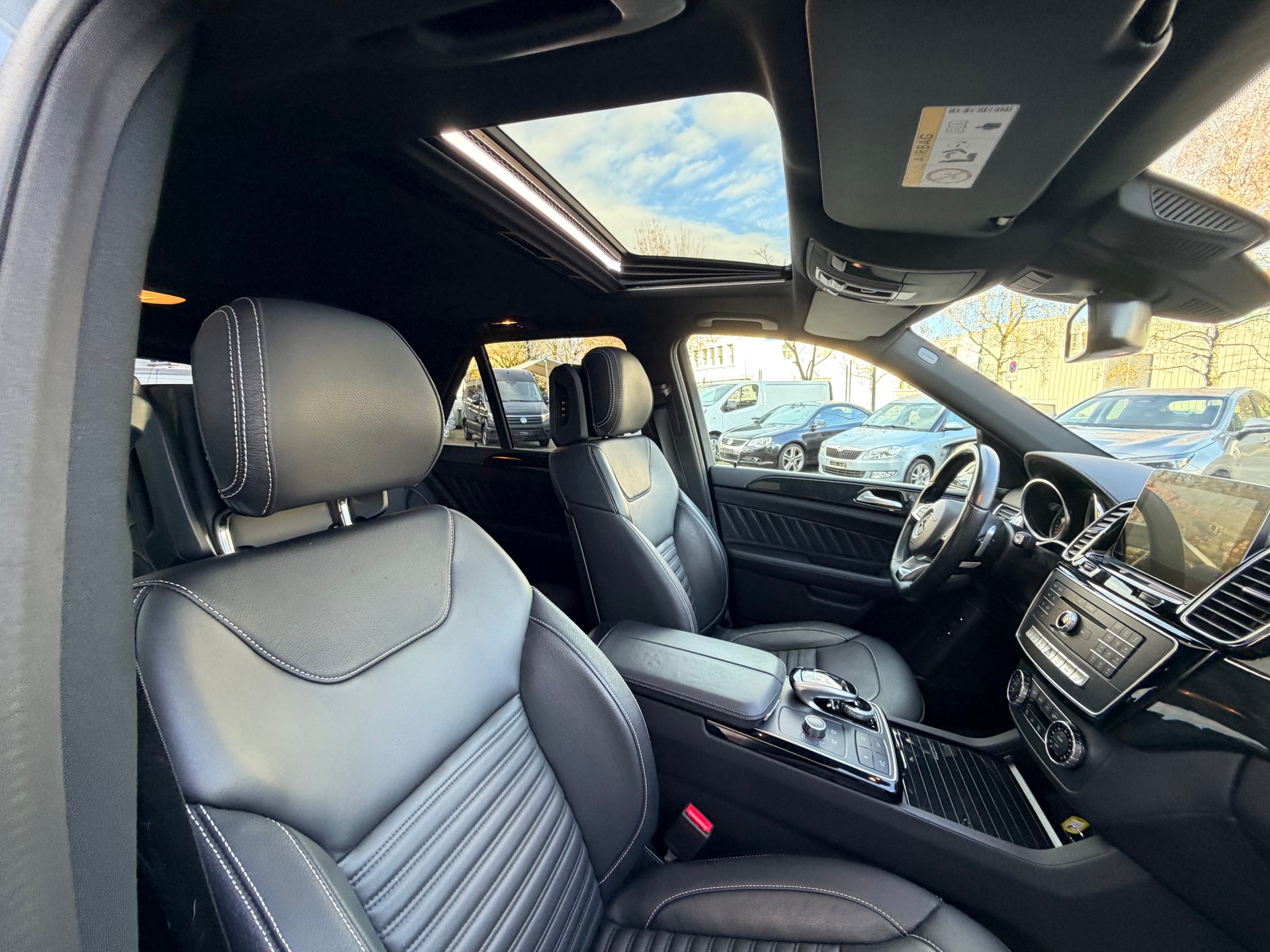 MERCEDES-BENZ GLE 500 Executive 4Matic 9G-Tronic-image-11