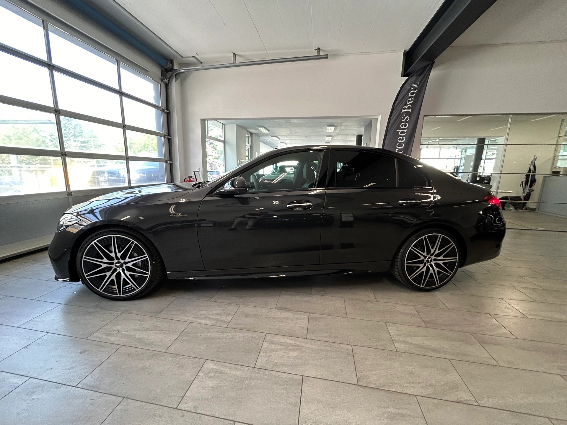 MERCEDES-BENZ C 43 AMG 4 Matic Executive Edition-showroom-element-3