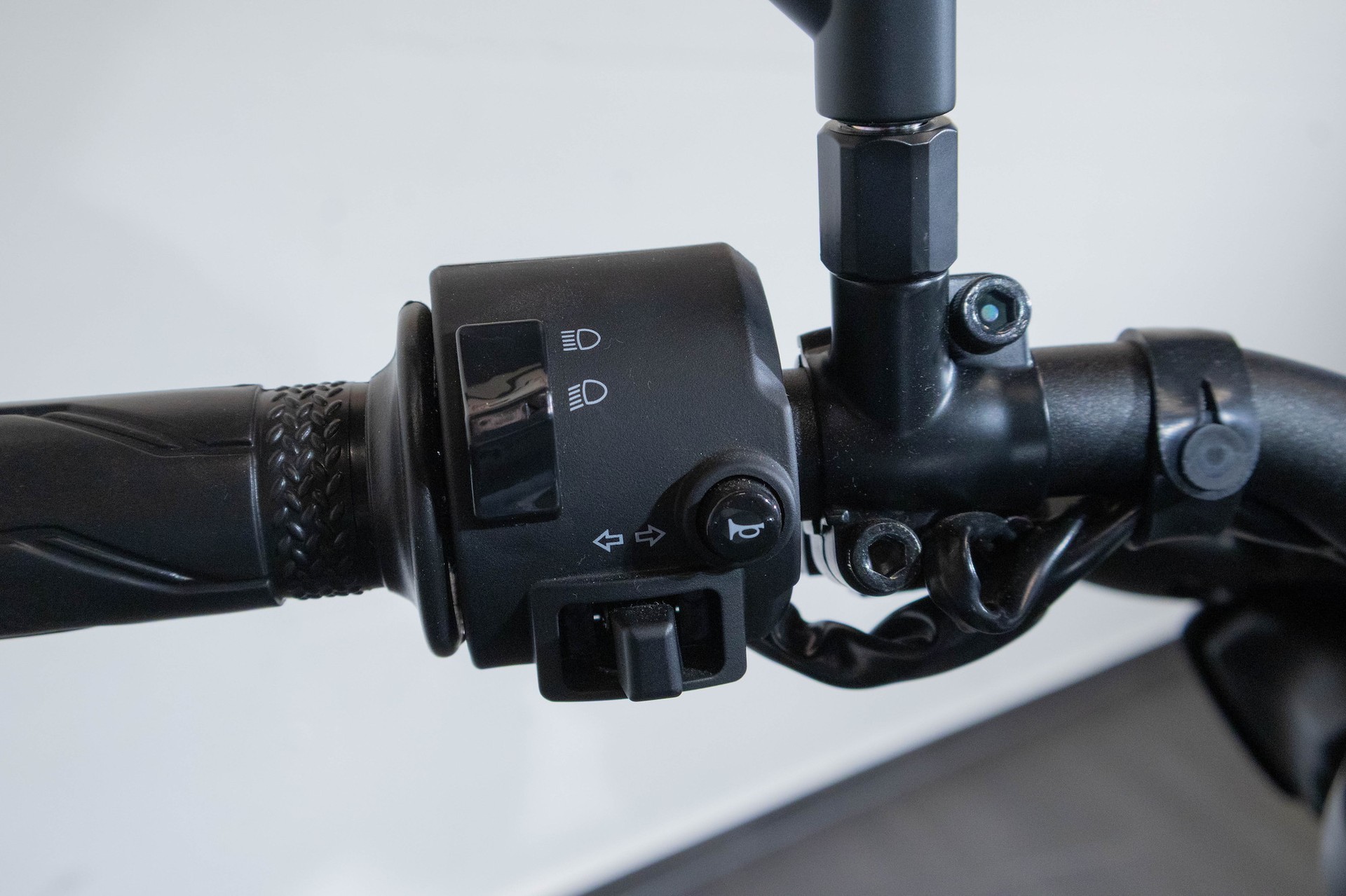 YAMAHA MT-125-image-11