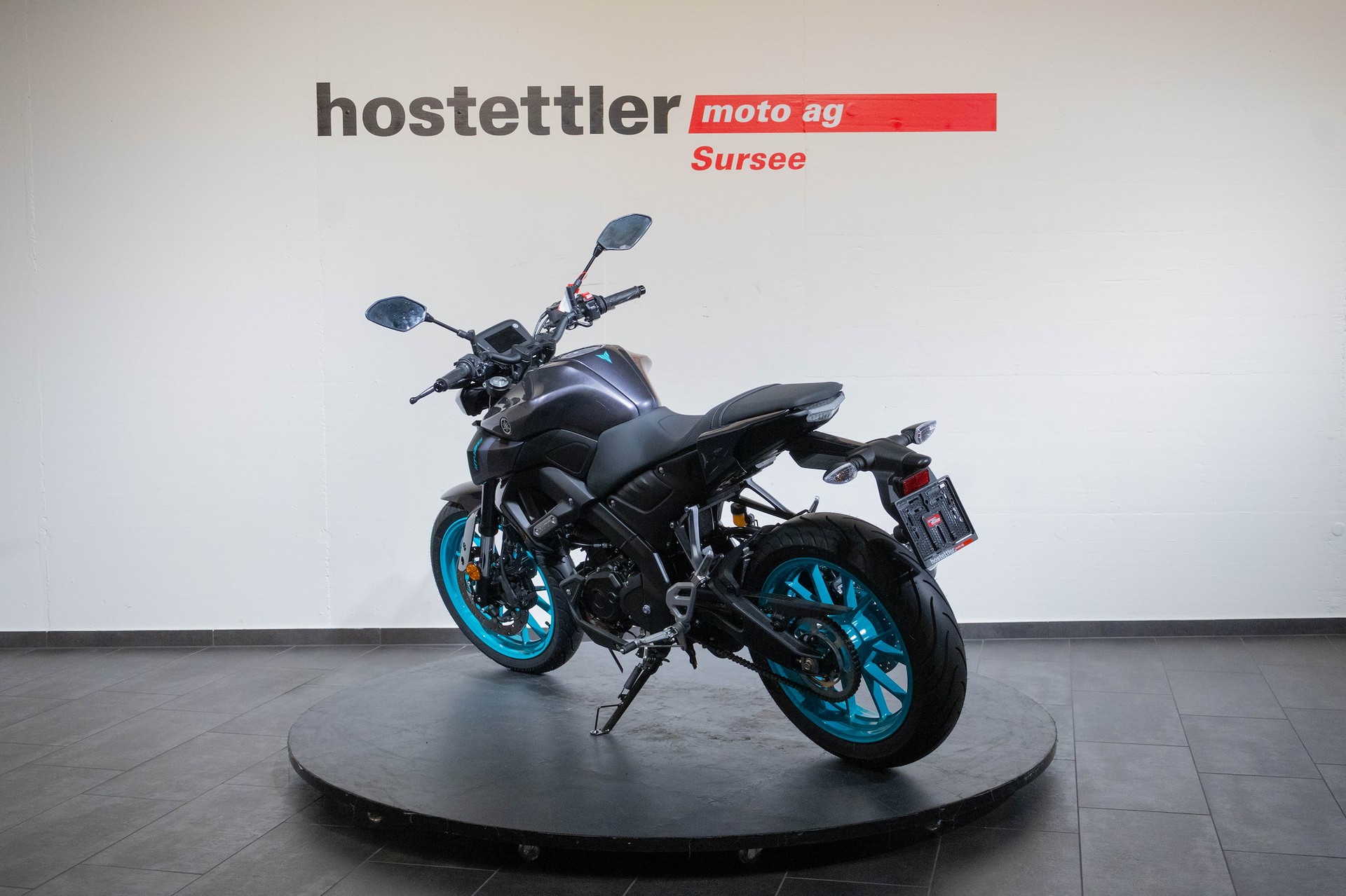 YAMAHA MT-125-showroom-element-3
