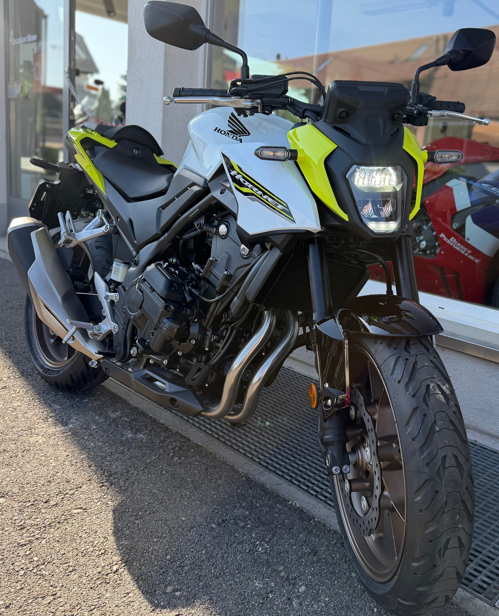 HONDA CB 500 Hornet NEW * E-Clutch * 2026-image-2