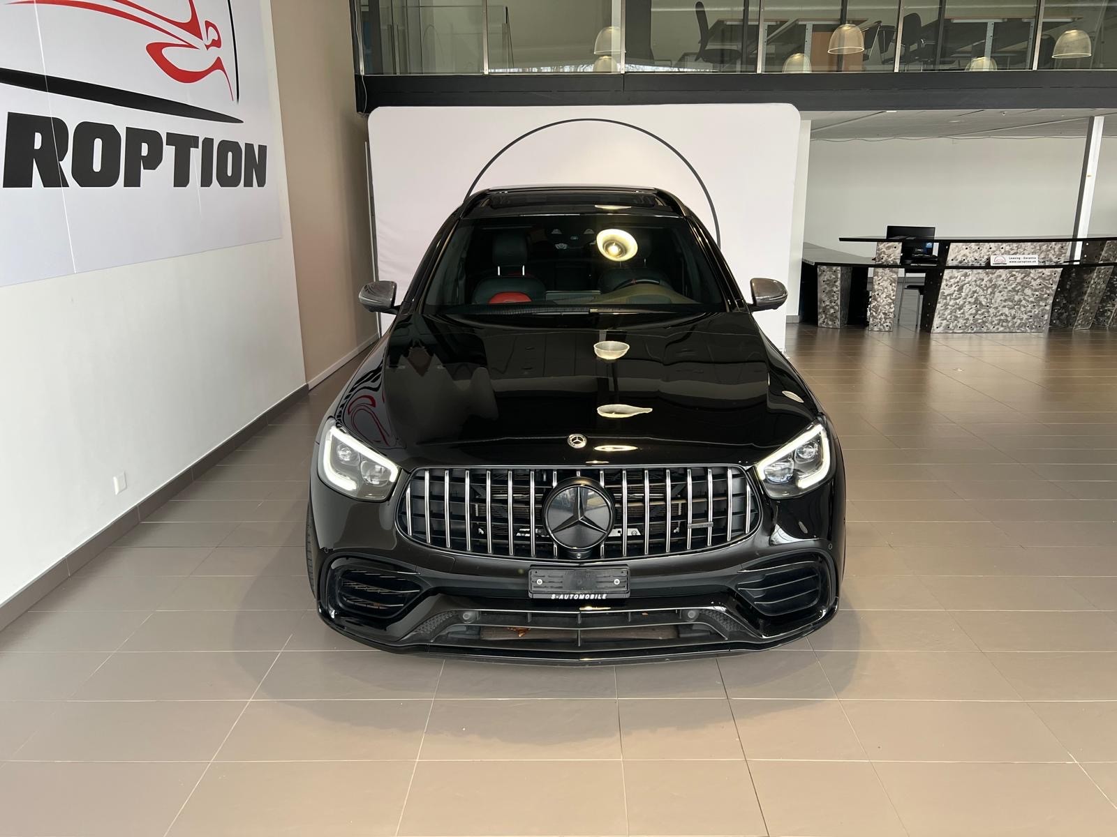 MERCEDES-BENZ GLC 63 S AMG Edition 1 4Matic+ 9G-Tronic-image-10