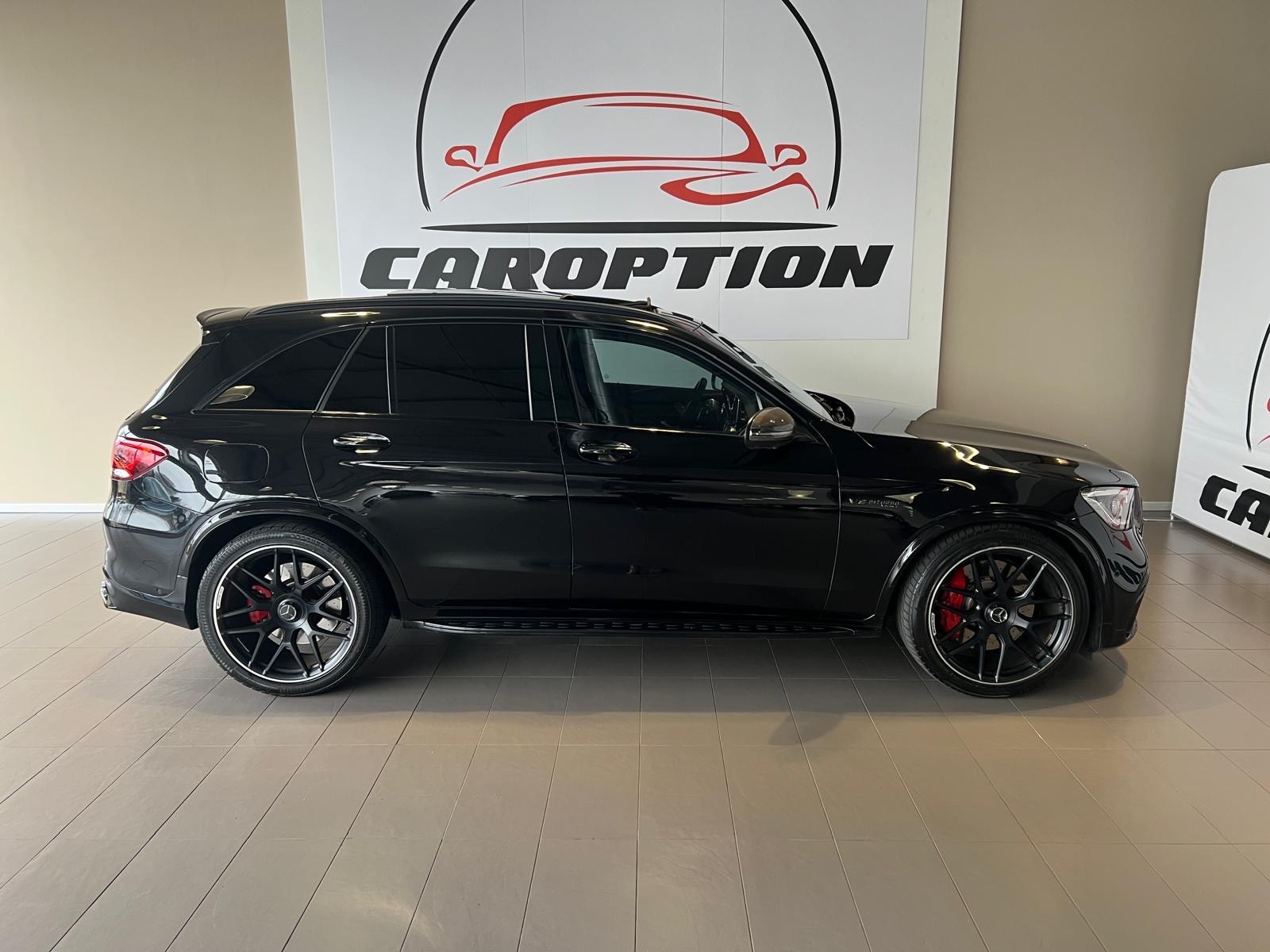 MERCEDES-BENZ GLC 63 S AMG Edition 1 4Matic+ 9G-Tronic-showroom-element-2