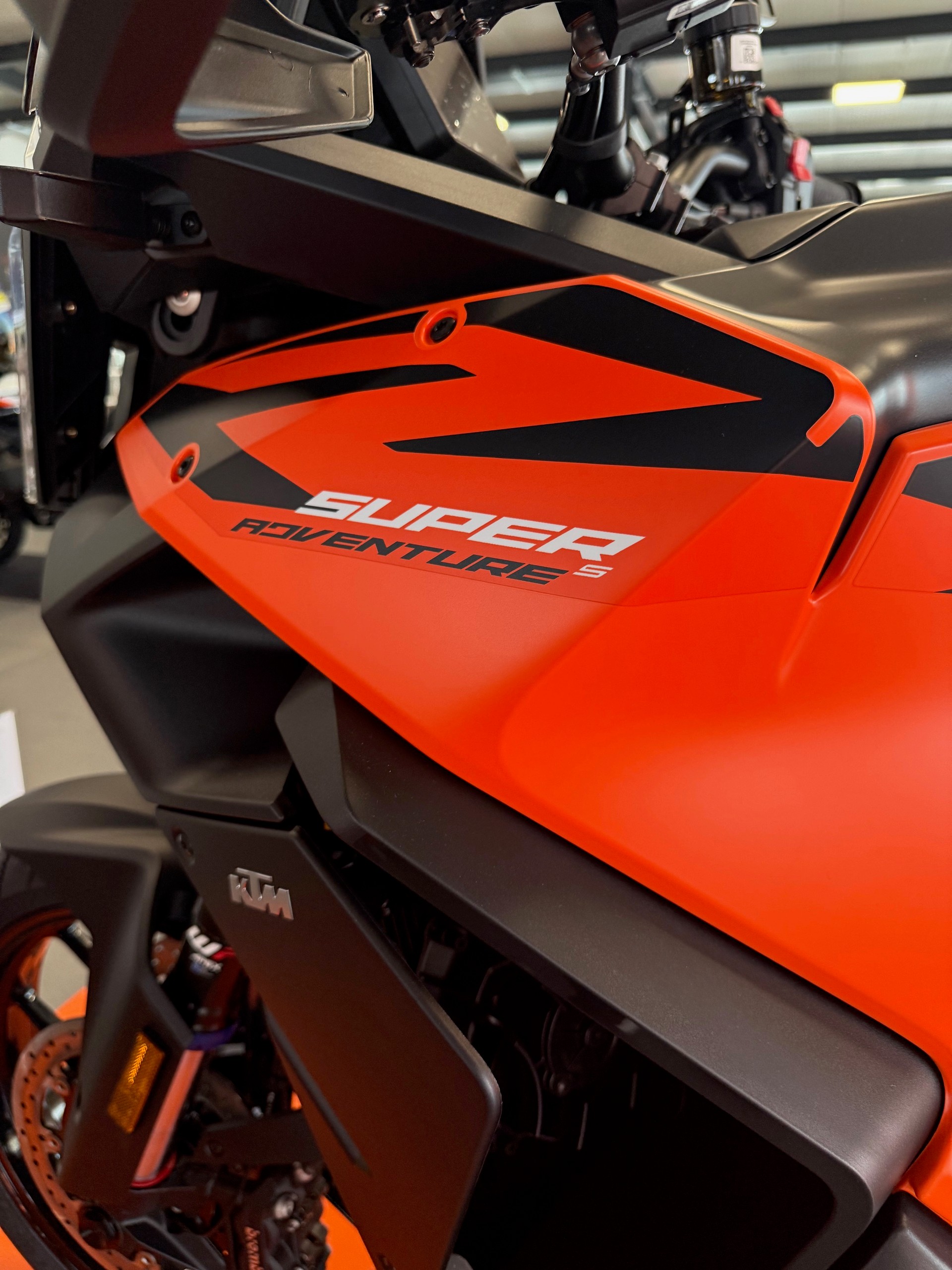 KTM 1390 Super Adventure S 2026-image-6