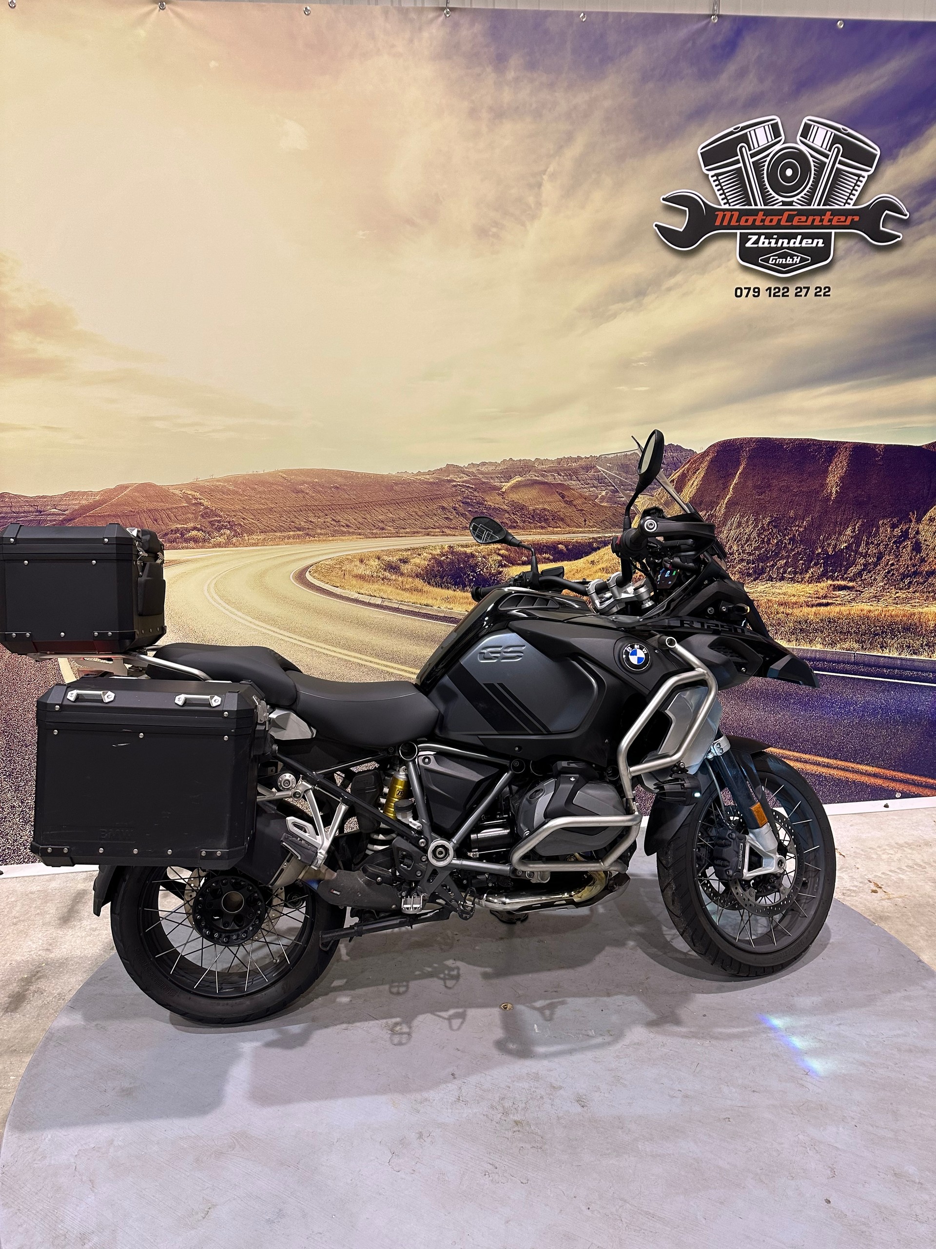 BMW R 1250 GS Adventure Triple Black Akrapovic-image-0