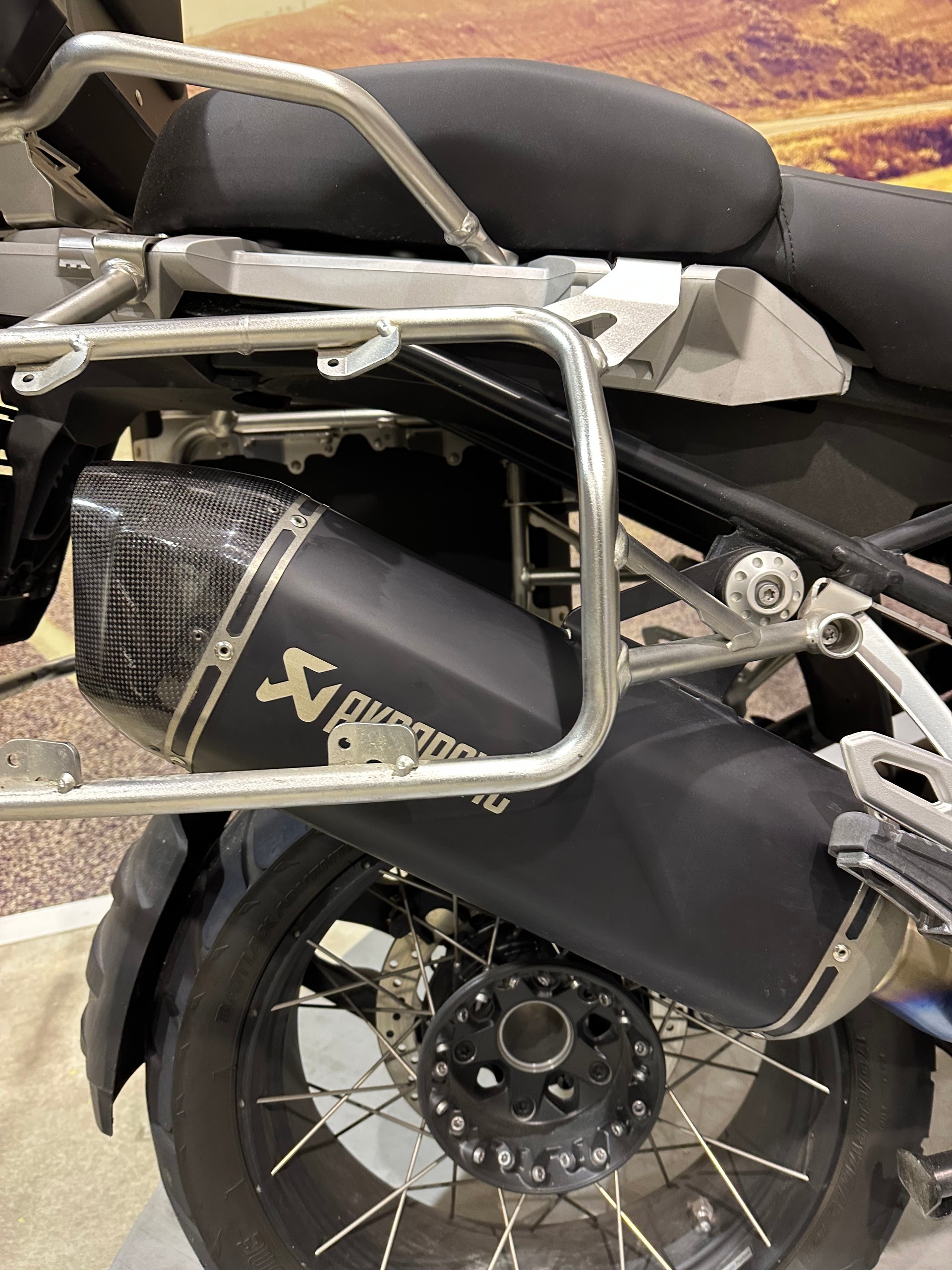 BMW R 1250 GS Adventure Triple Black Akrapovic-image-8
