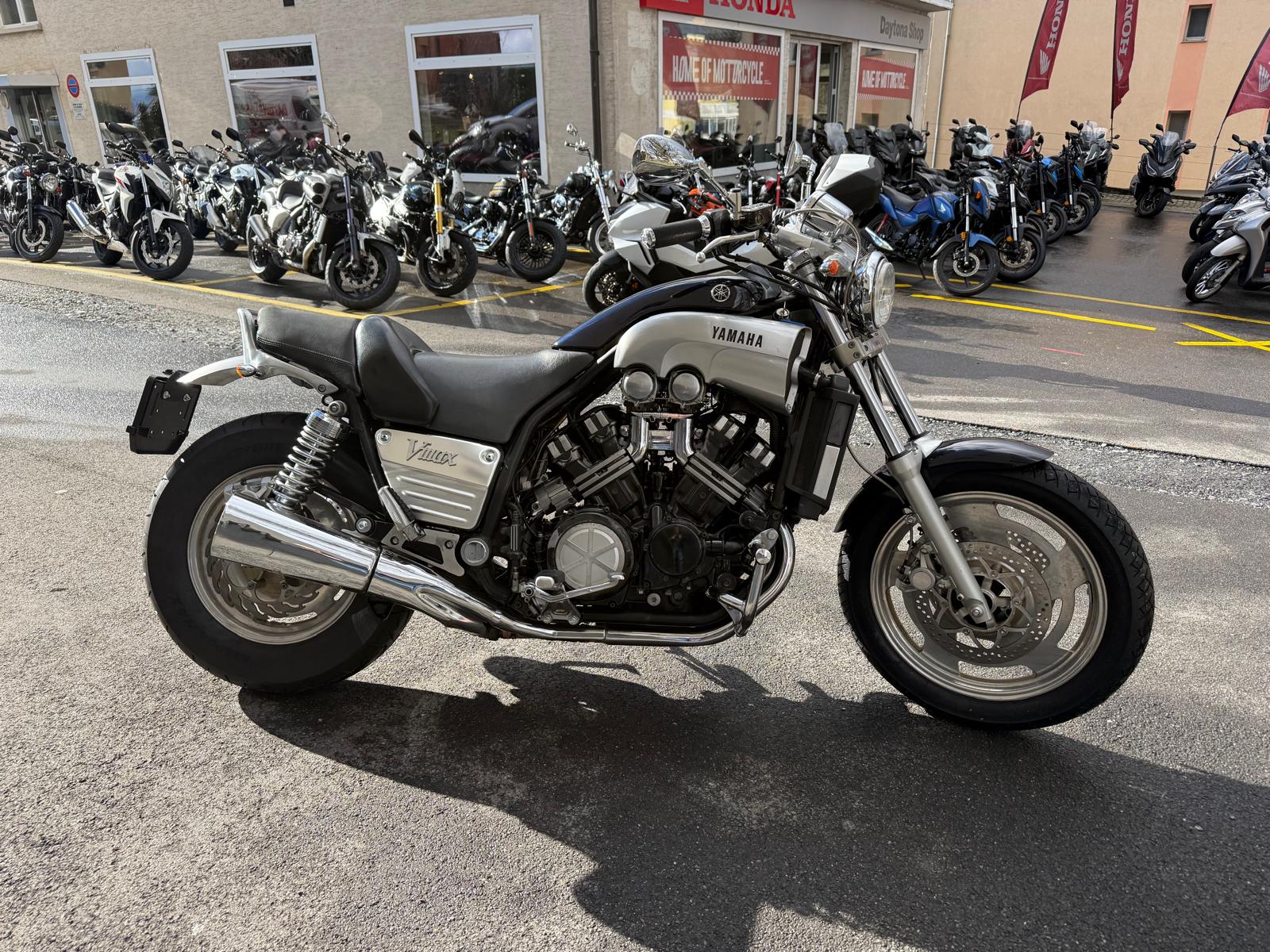 YAMAHA V-Max VMX 1200-image-3