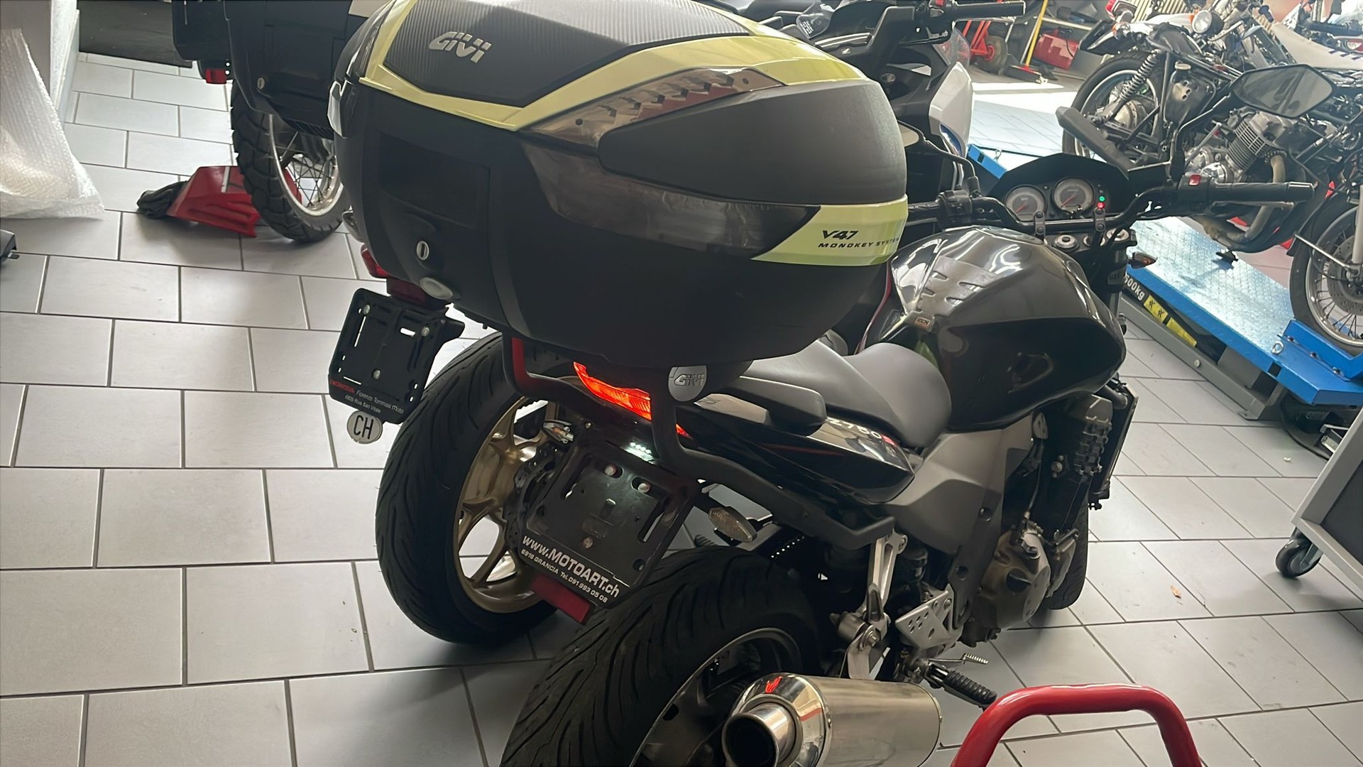 KAWASAKI Z 750 S-image-3