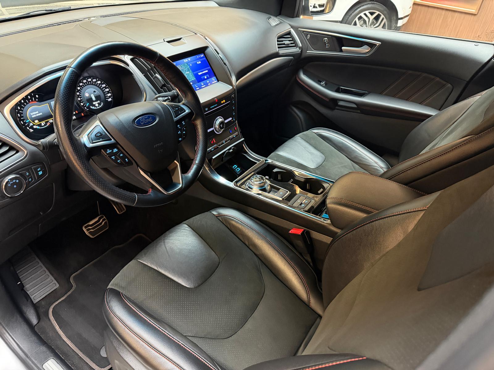 FORD Edge 2.0 EcoBlue 238 ST-Line-image-18