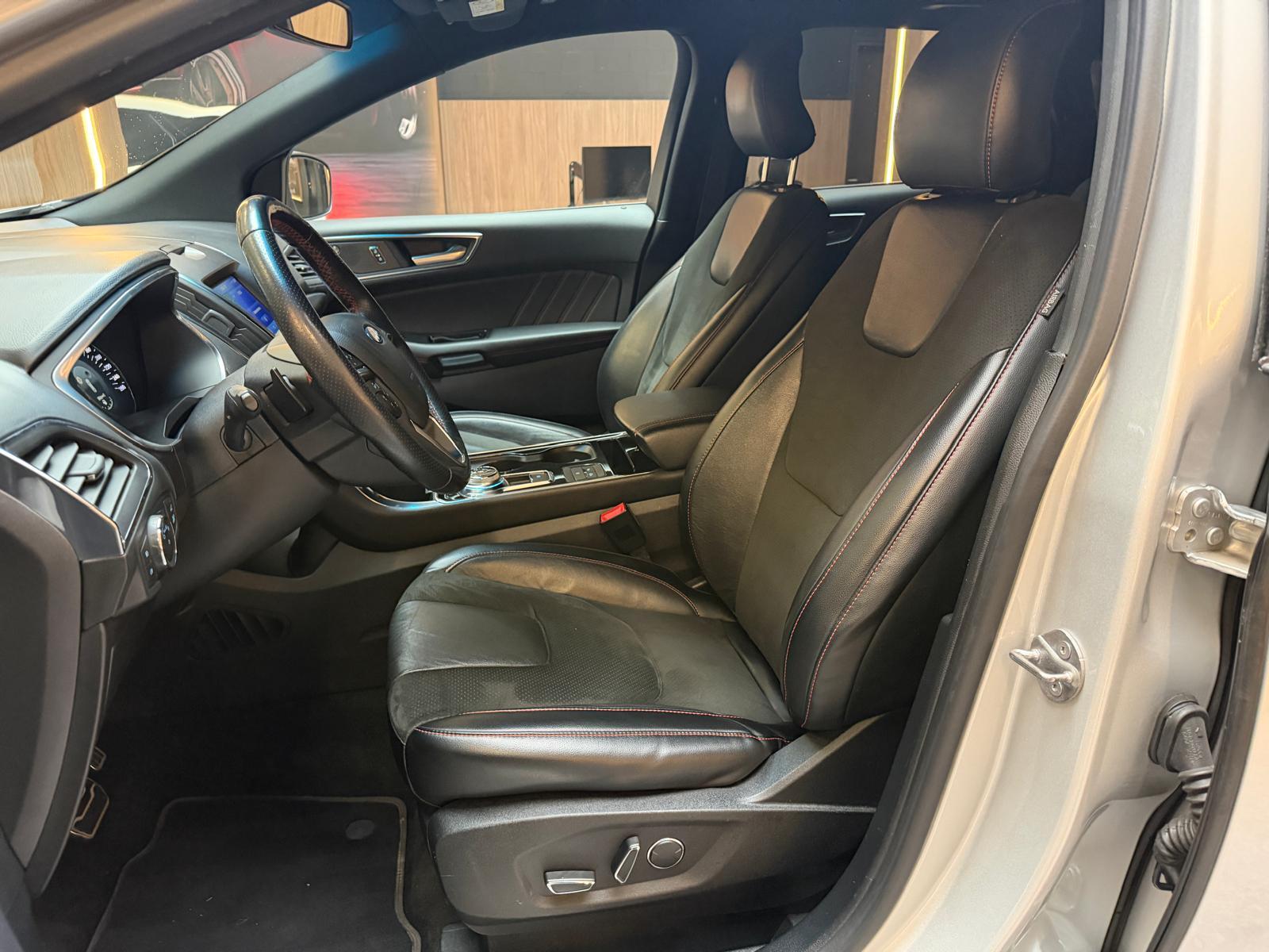 FORD Edge 2.0 EcoBlue 238 ST-Line-image-19