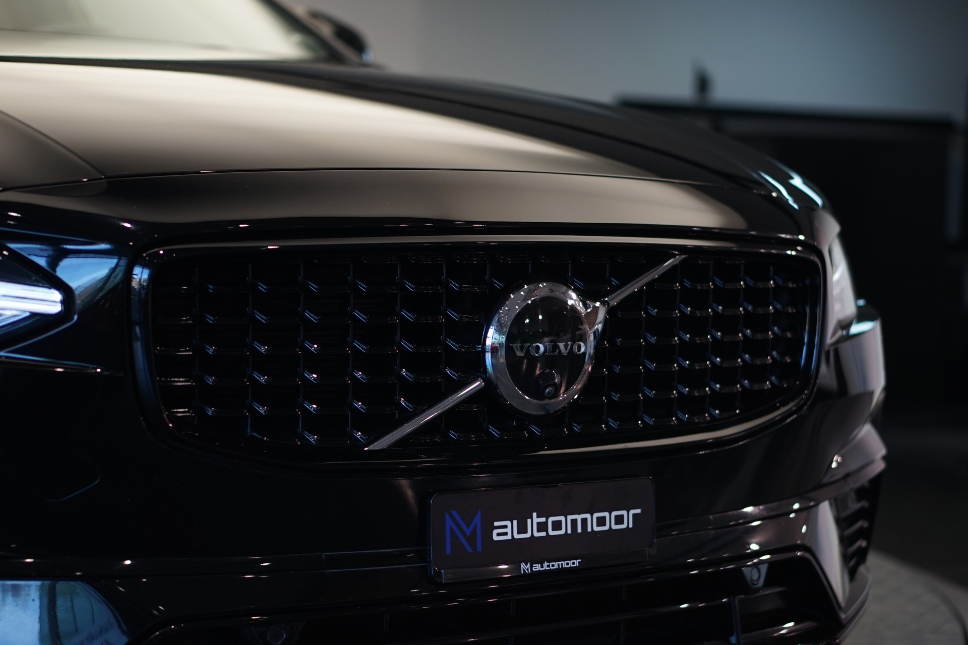 VOLVO S90 T8 eAWD Plug in Hybrid Plus Dark Geartronic-image-34