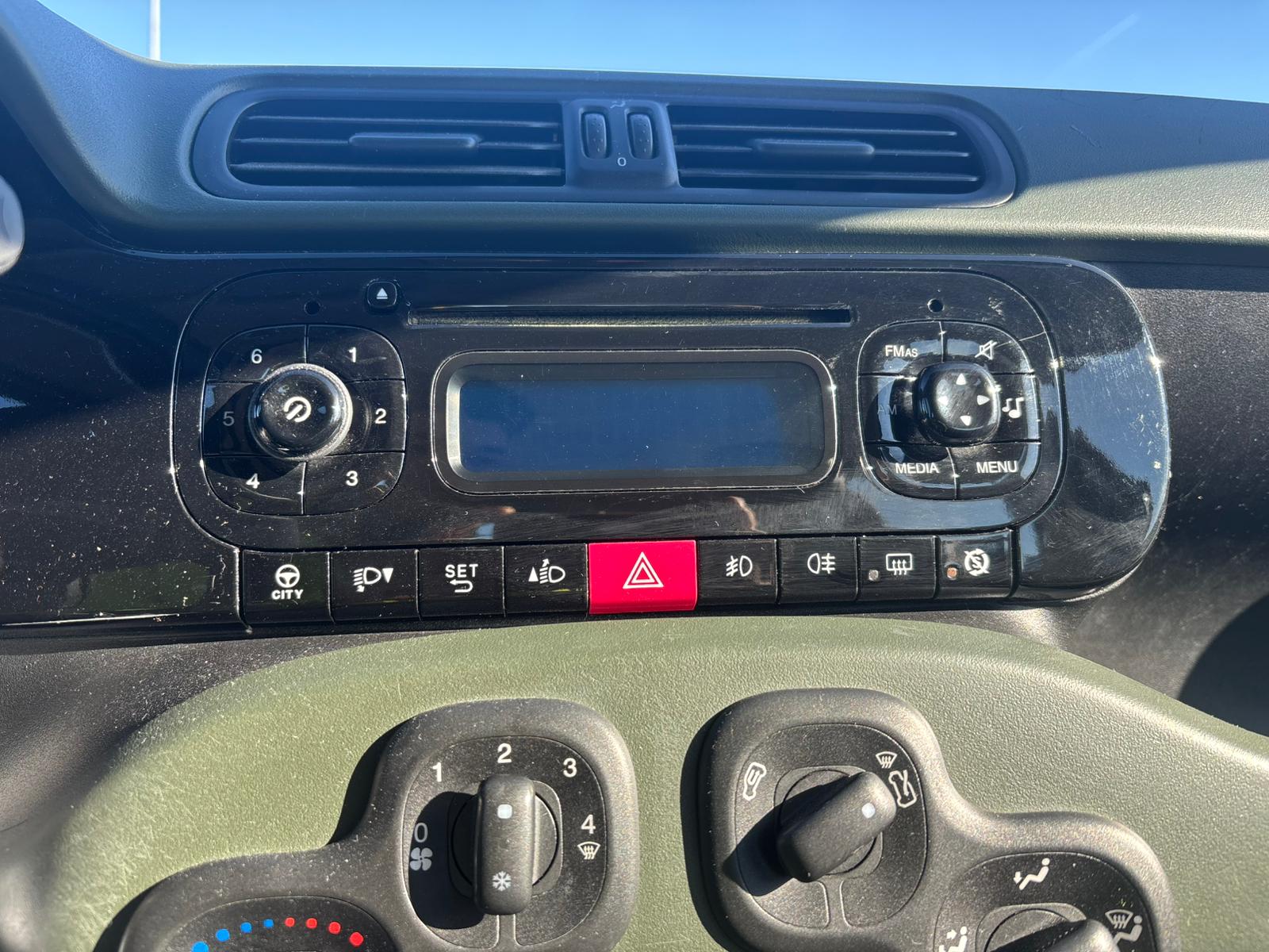 FIAT Panda 0.9 Twinair Turbo Pop 4x4-image-26