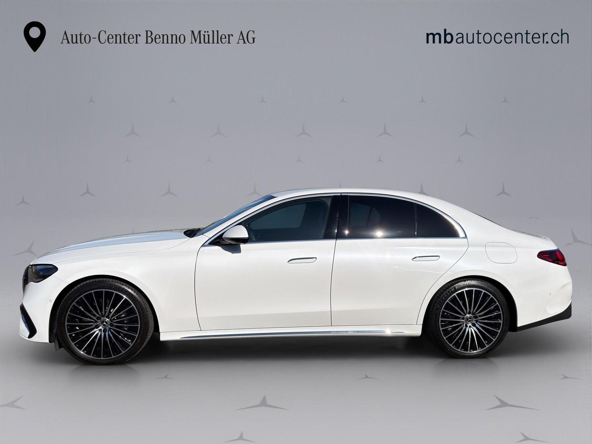 MERCEDES-BENZ E 400 e AMG Line 4matic-showroom-element-1