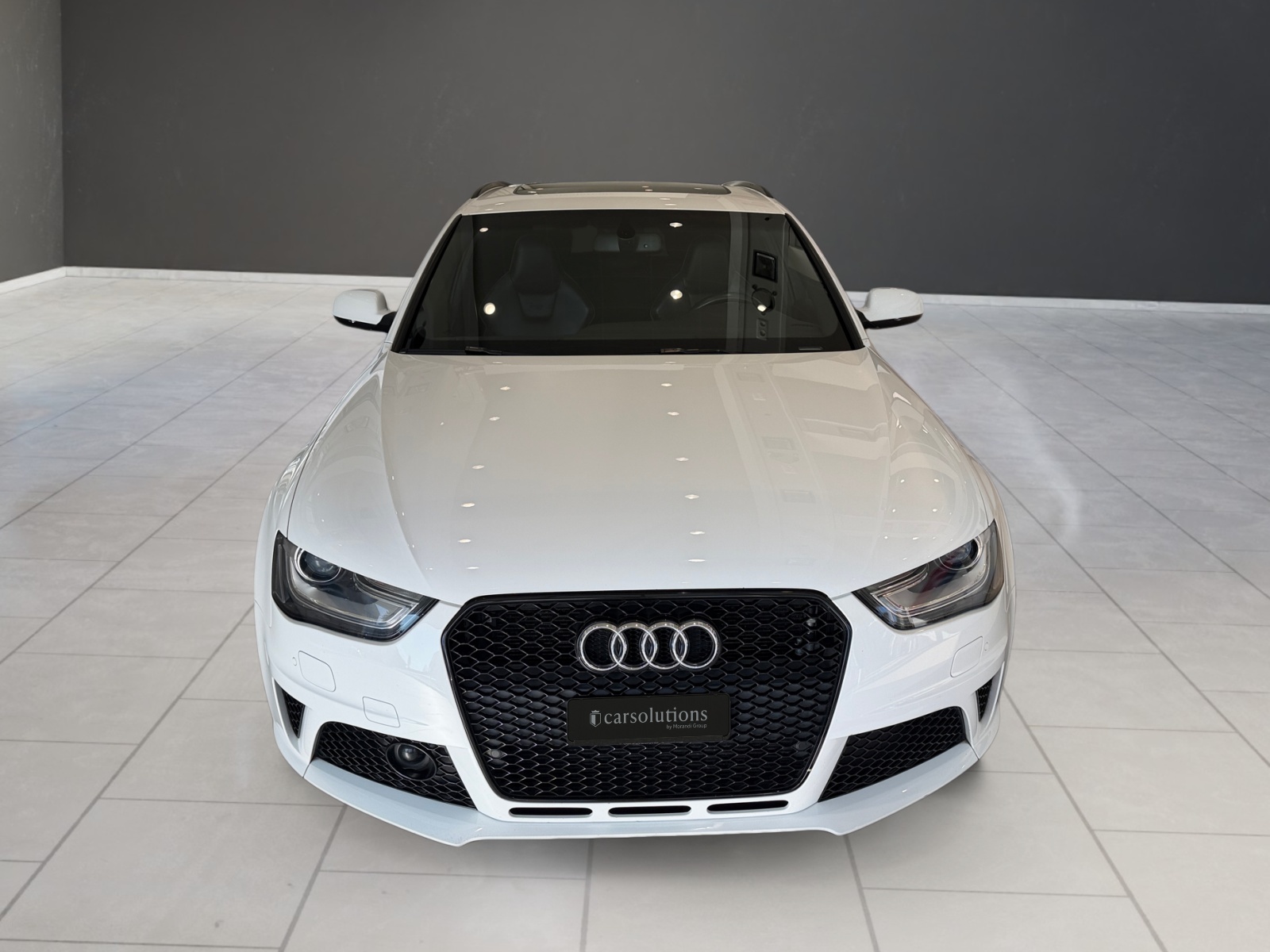 AUDI RS4 Avant 4.2 FSI V8 quattro S-tronic-showroom-element-2