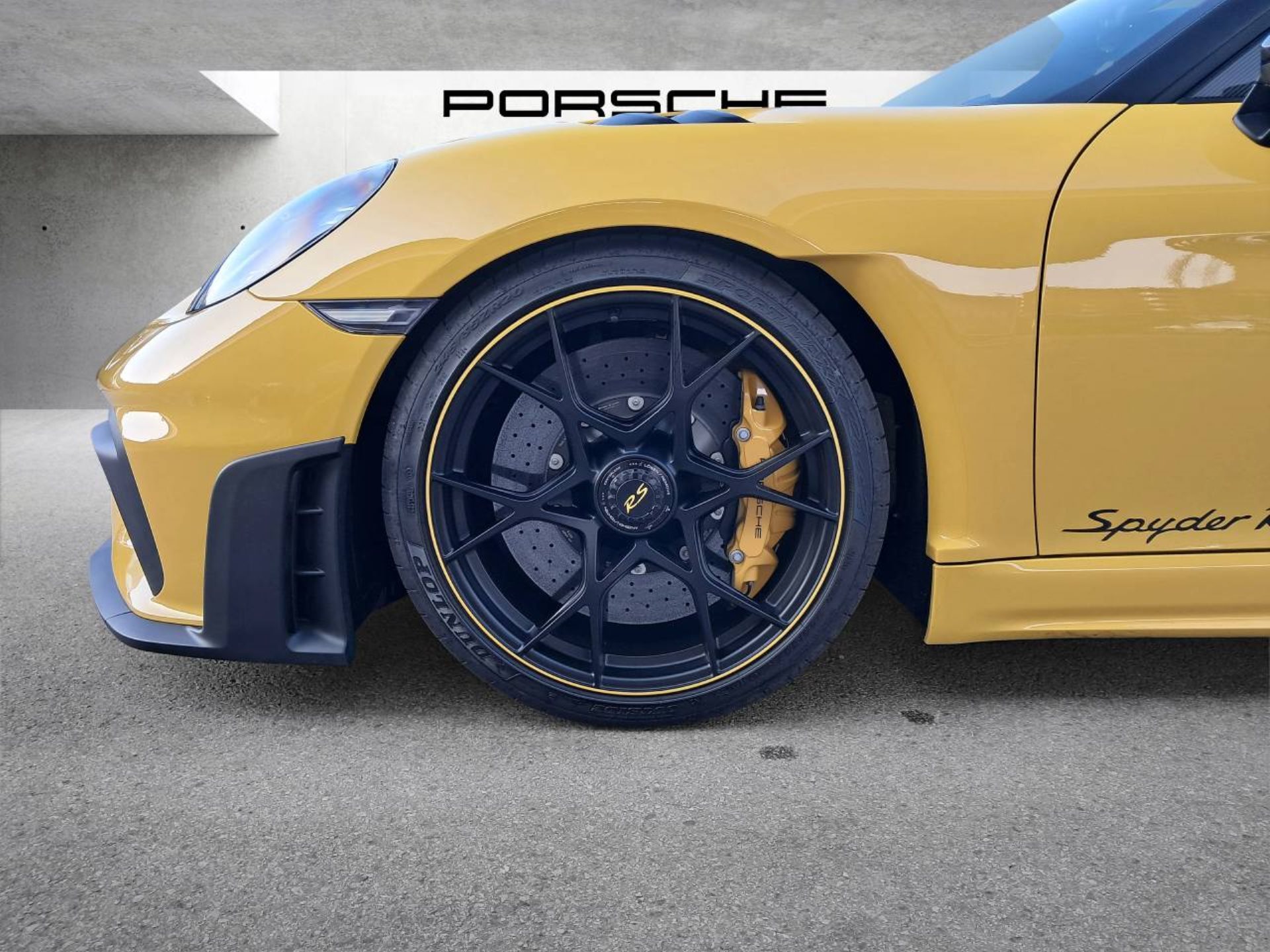 PORSCHE 718 Spyder RS-image-11