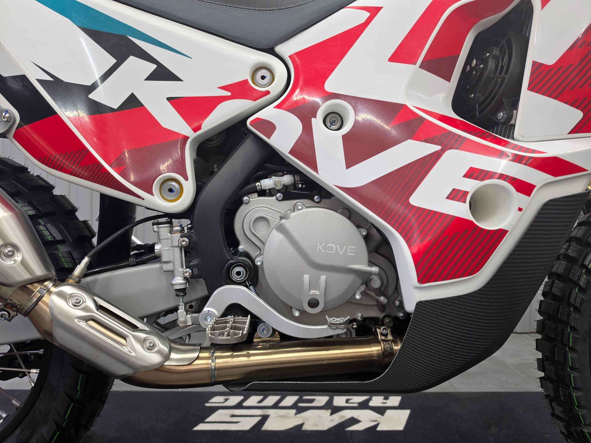 KOVE 450 Rally-showroom-element-3
