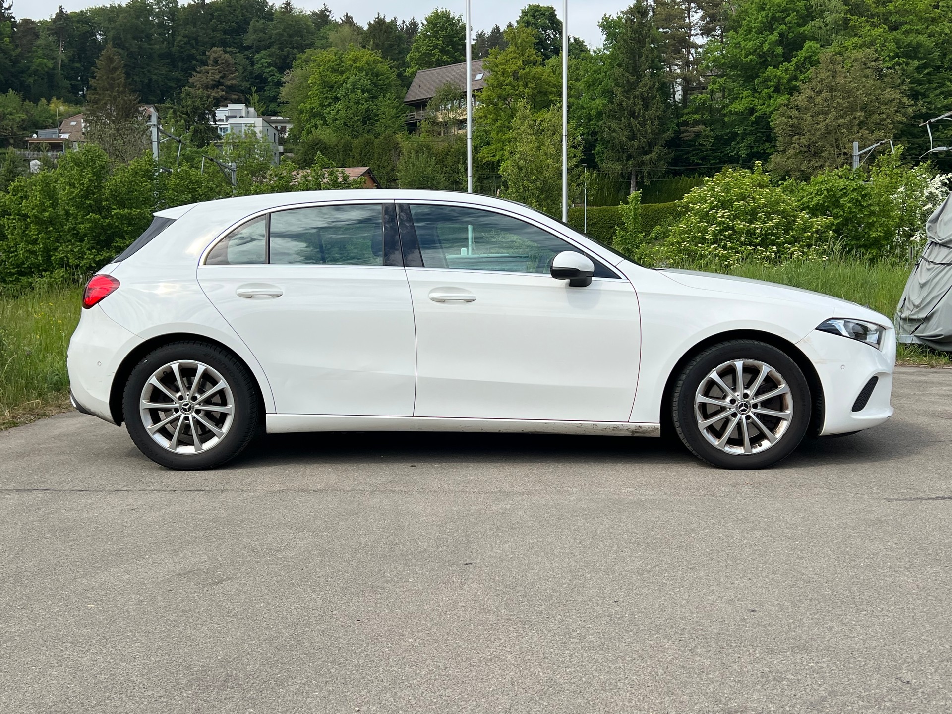 MERCEDES-BENZ A 250 AMG Line-image-3