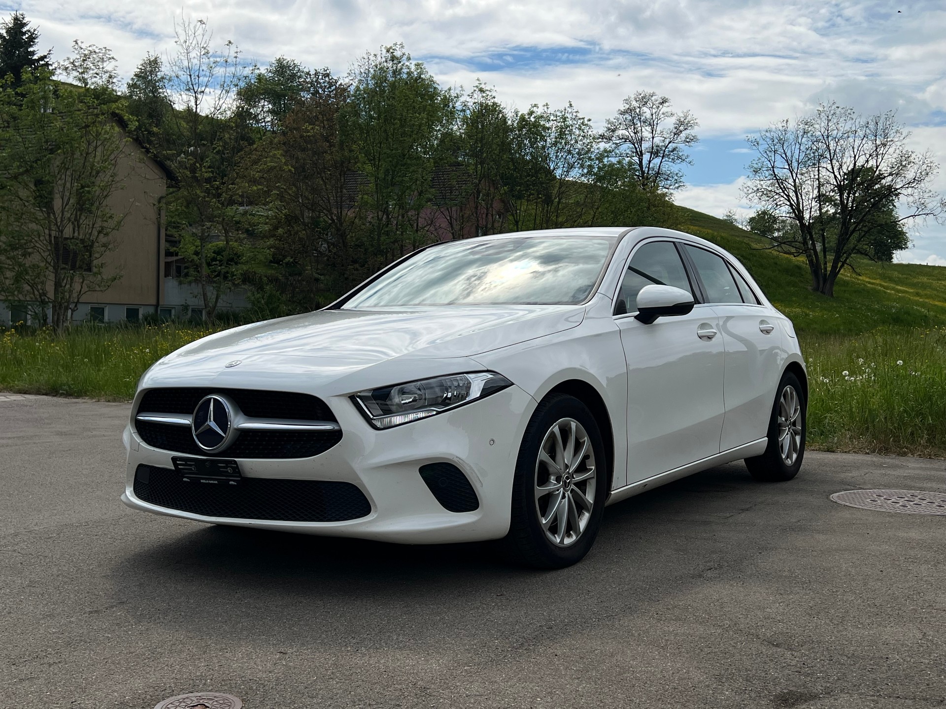 MERCEDES-BENZ A 250 AMG Line