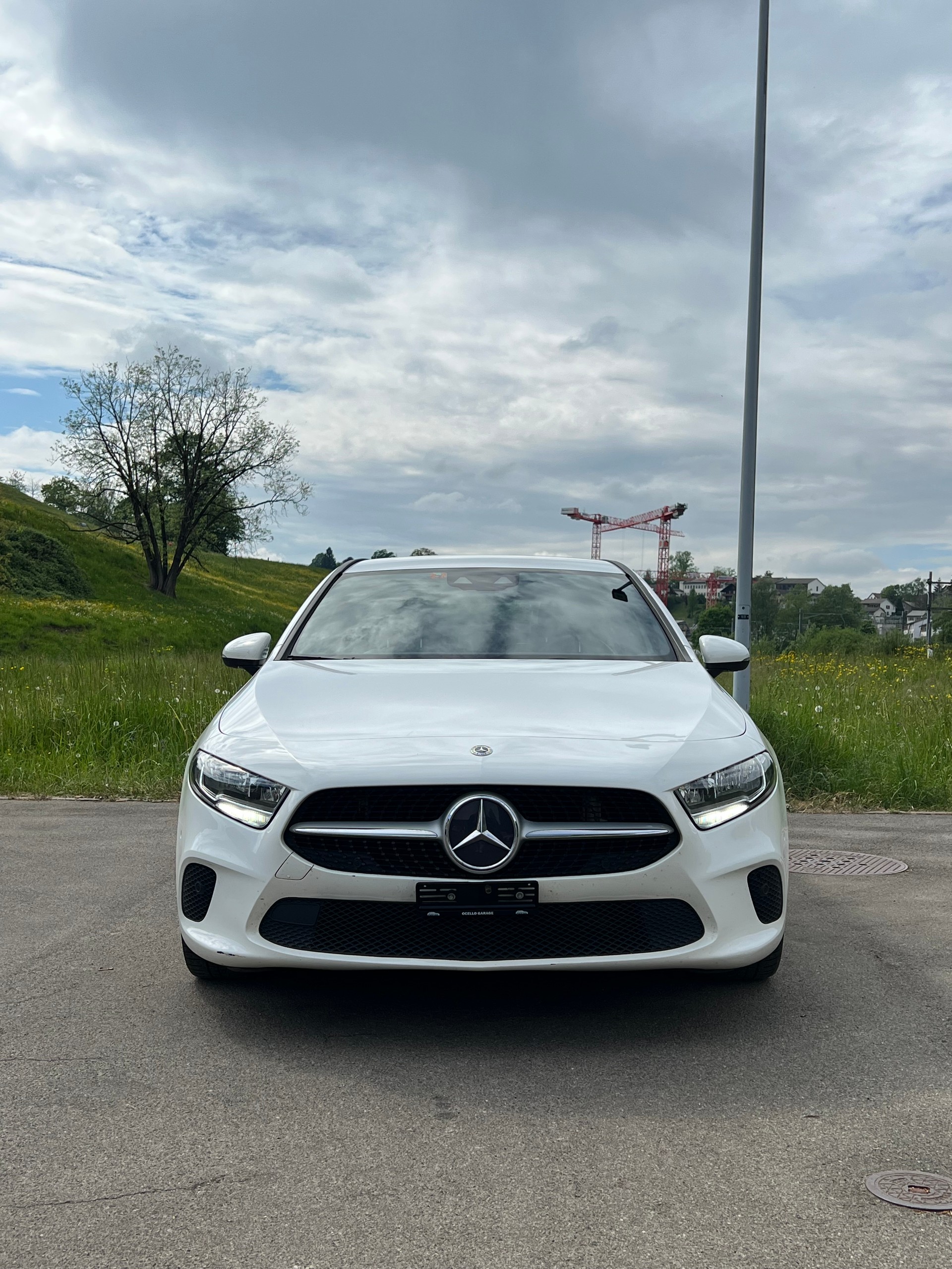 MERCEDES-BENZ A 250 AMG Line-image-1