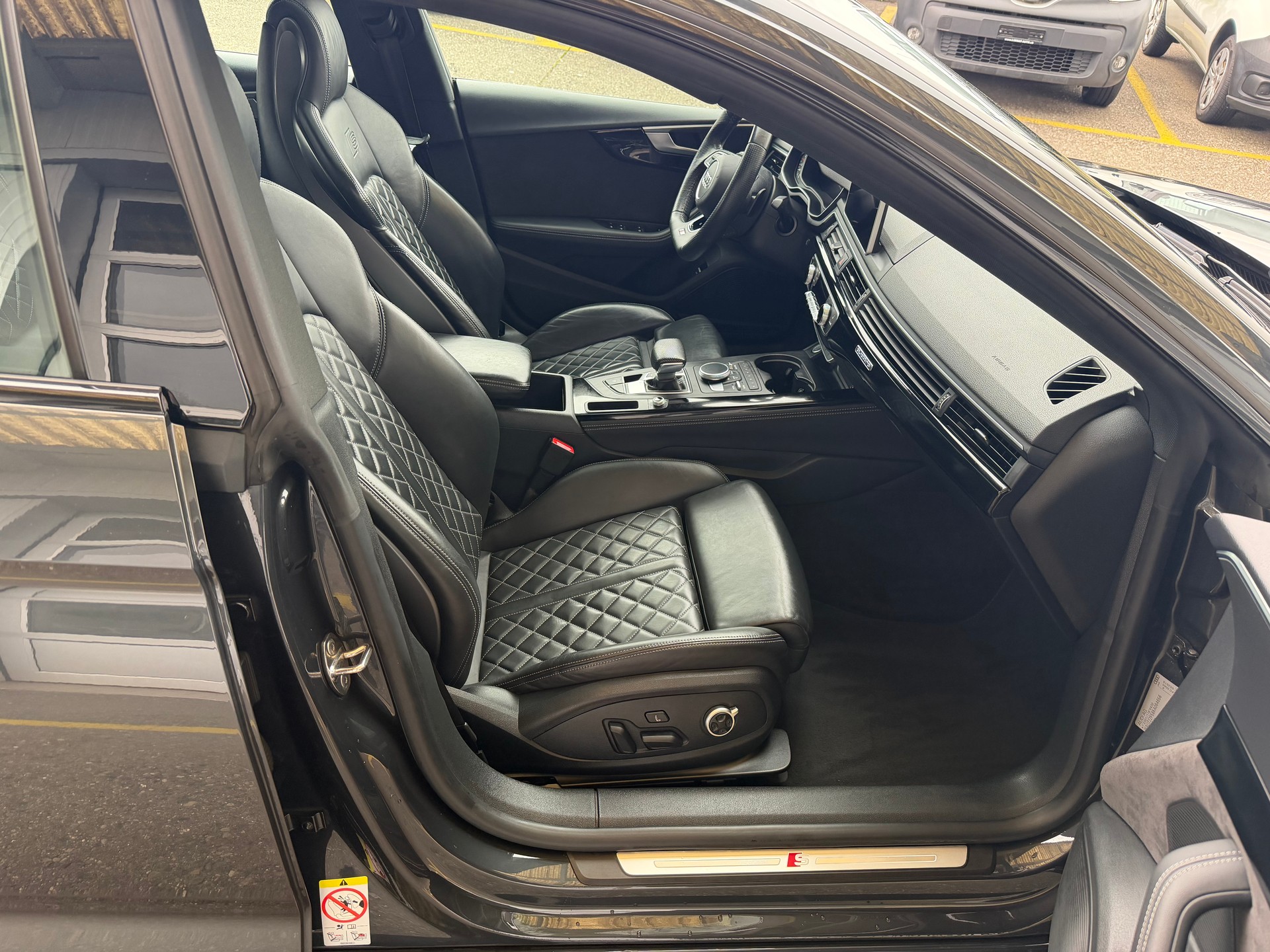 AUDI A5 S-LINE Sportback 3.0 TDI Sport quattro tiptronic-image-10