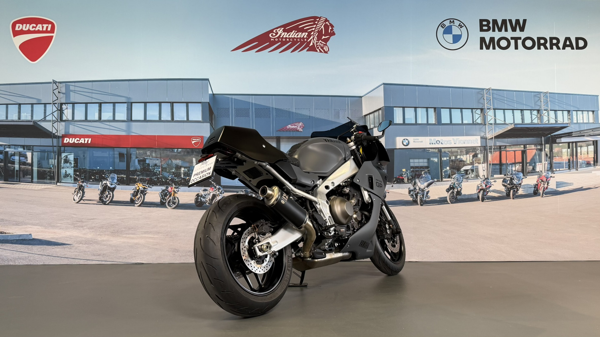 YAMAHA XSR 900 GP-image-4