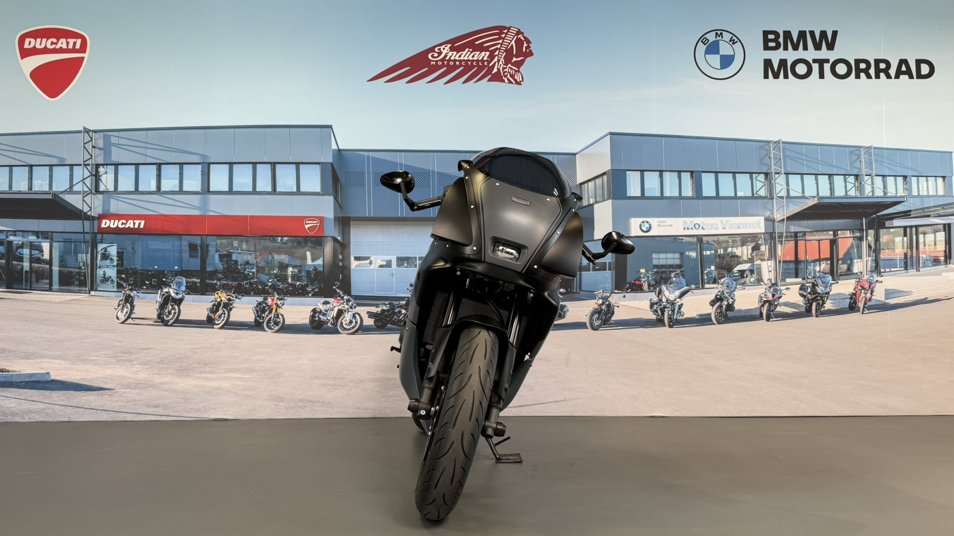 YAMAHA XSR 900 GP-image-1