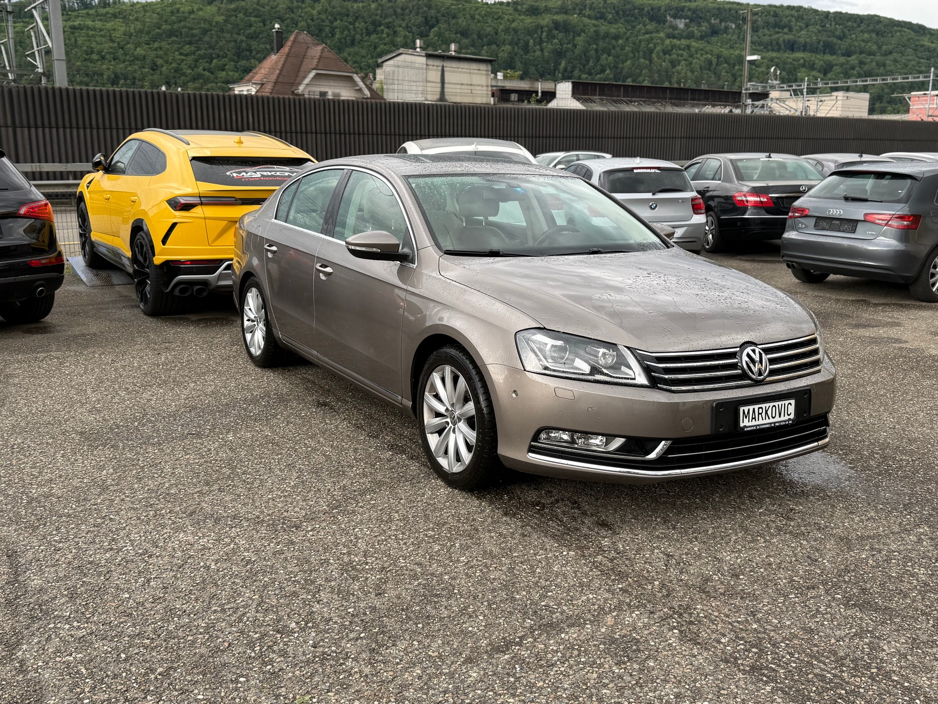 VW Passat 1.8 TSI Highline DSG-image-1