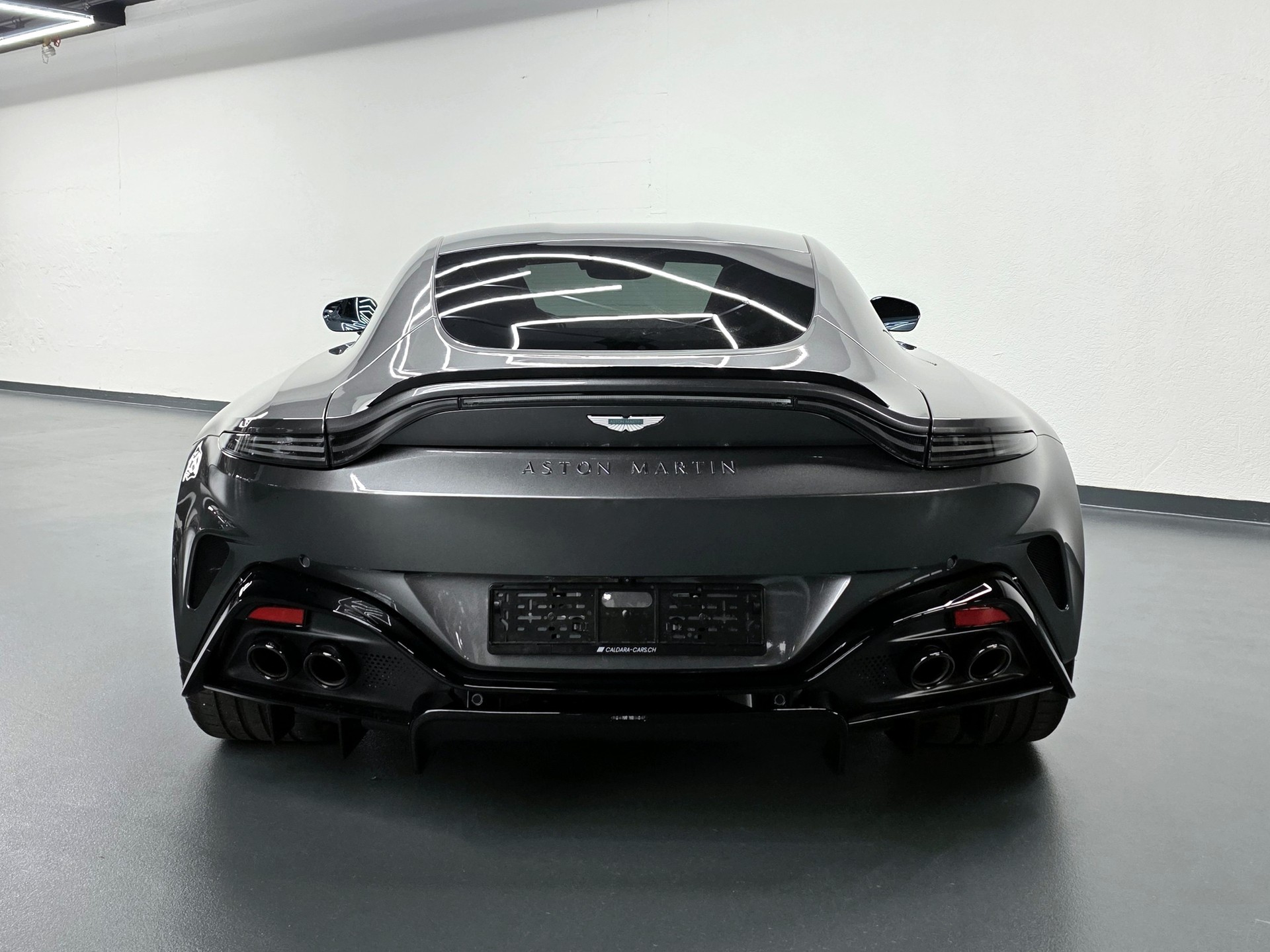 ASTON MARTIN V8 Vantage Coupé 4.0 S V8 Bi-Turbo-image-7