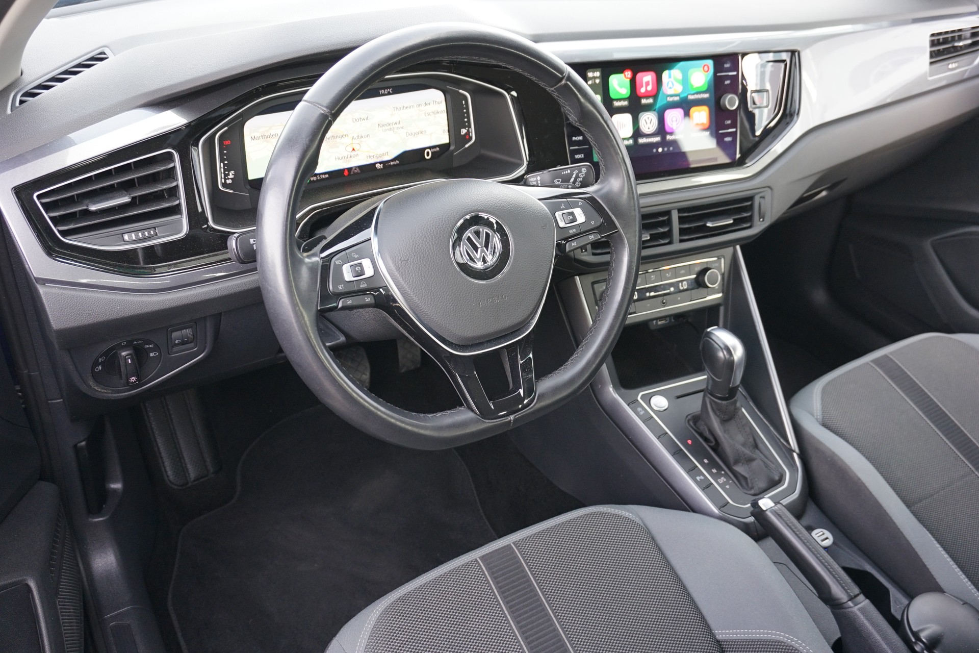 VW Polo 1.0 TSI 115PS !! BMT Highline DSG-Automat-image-17