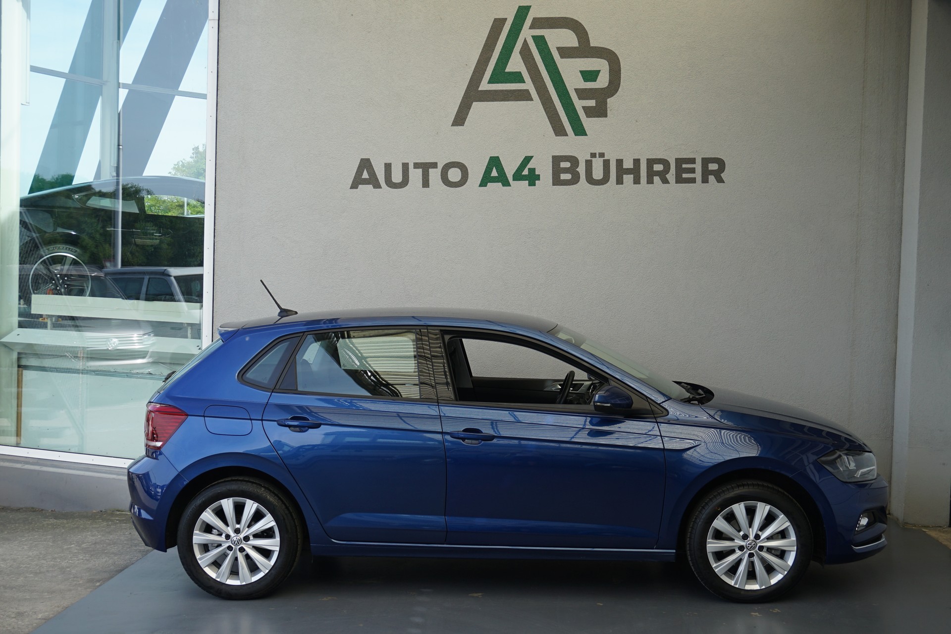 VW Polo 1.0 TSI 115PS !! BMT Highline DSG-Automat-image-4