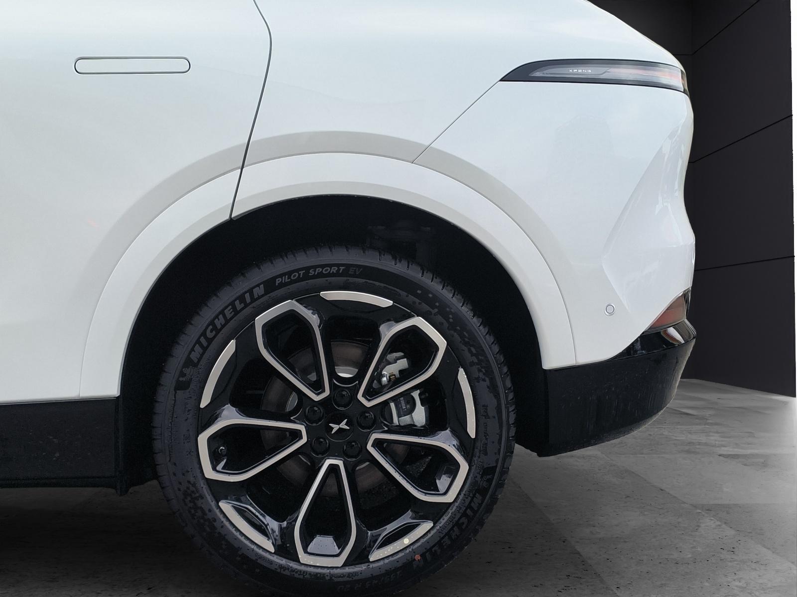 XPENG G6 Performance AWD-image-9