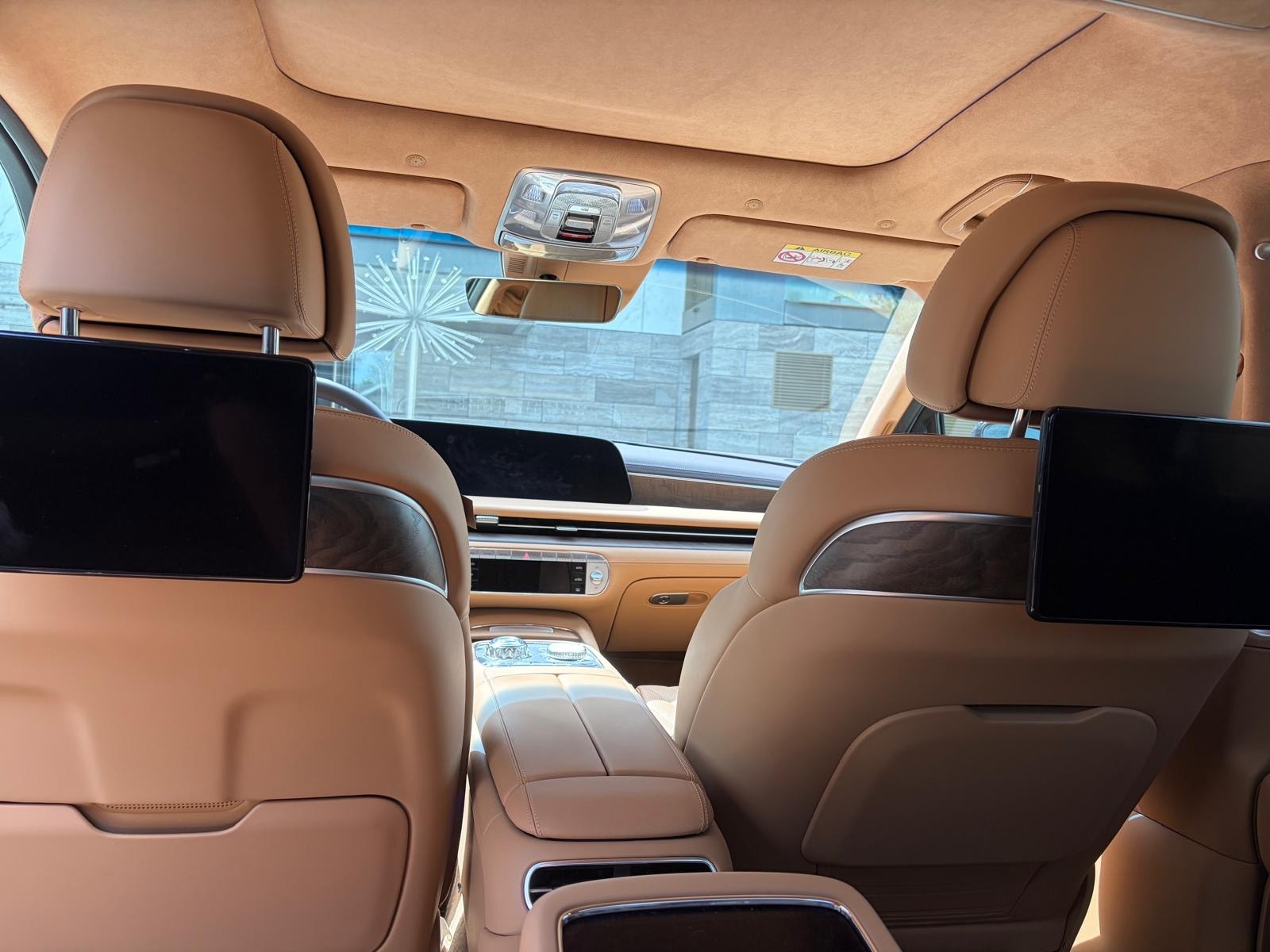 GENESIS G90 Luxury Plus-image-10